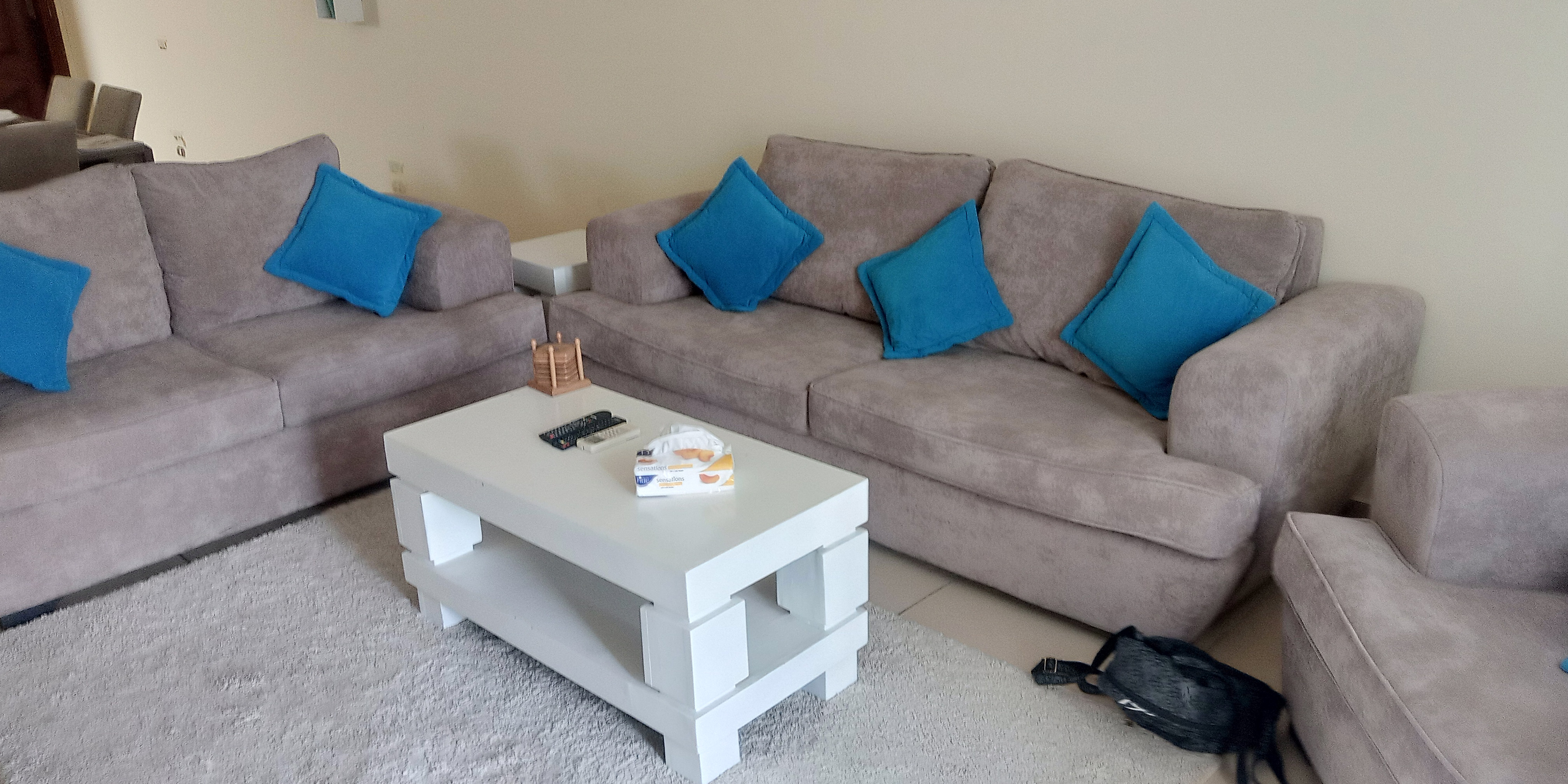 Renzo -   Property 23