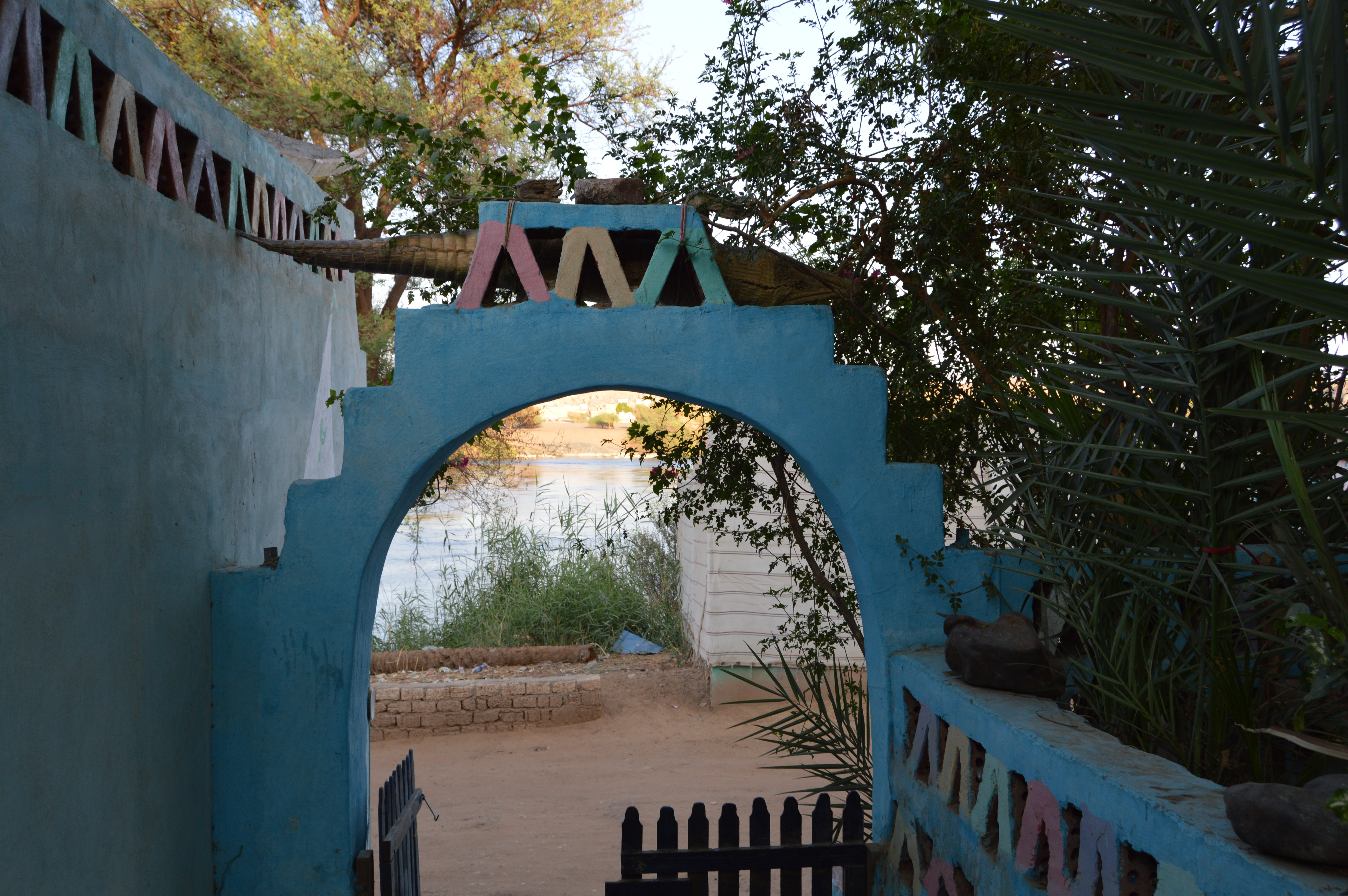 Renzo -   Property 33