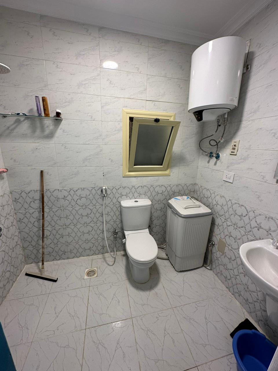 Renzo -   Property 840