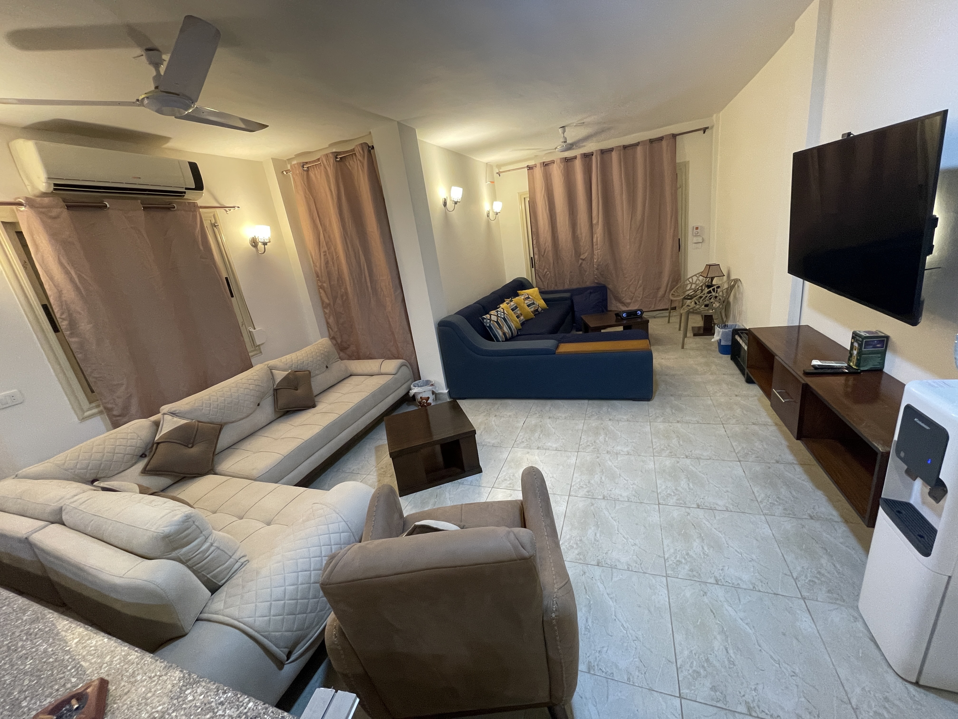 Renzo -   Property 869