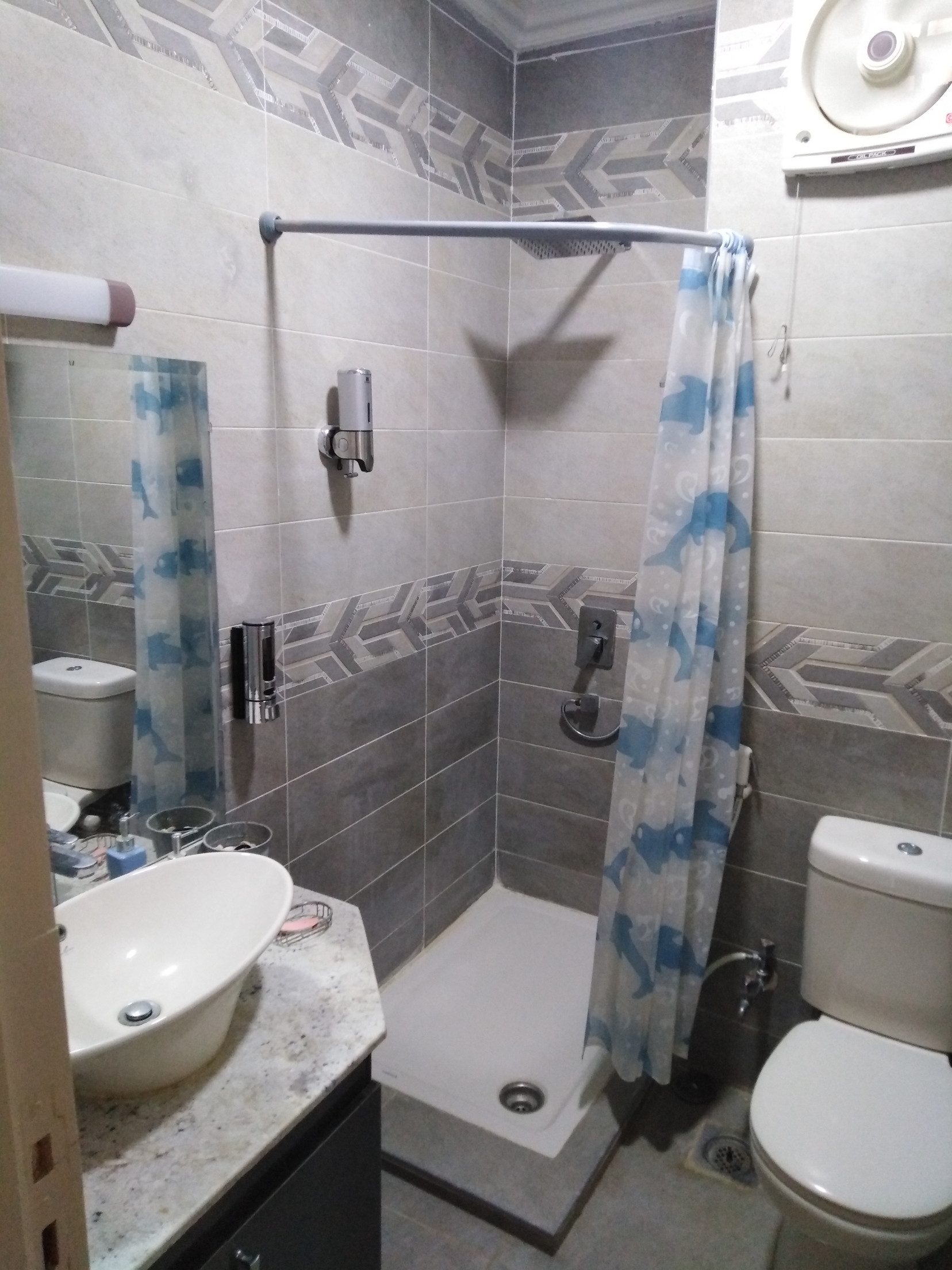 Renzo -   شاليه غرفة واحدة دور ارضي بحديقة خاصة