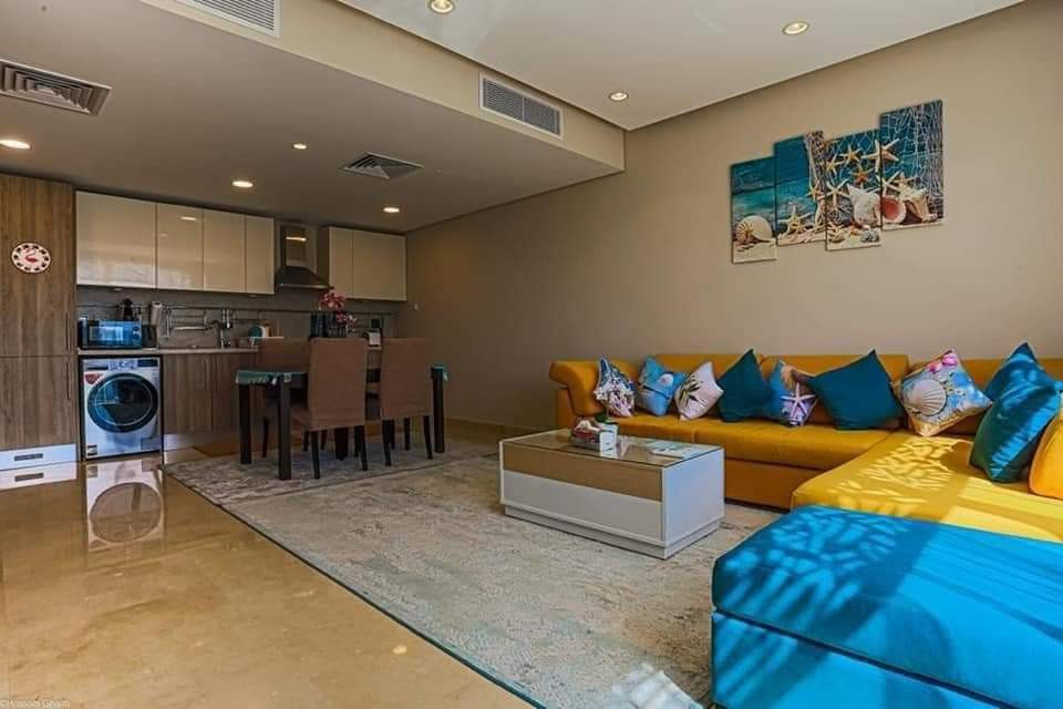 Renzo -   Property 1343