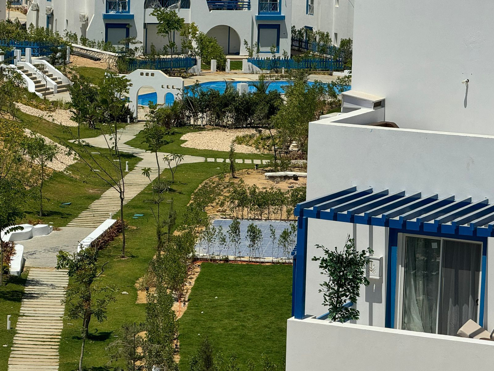 penthouse for rent in Mountain View north coast