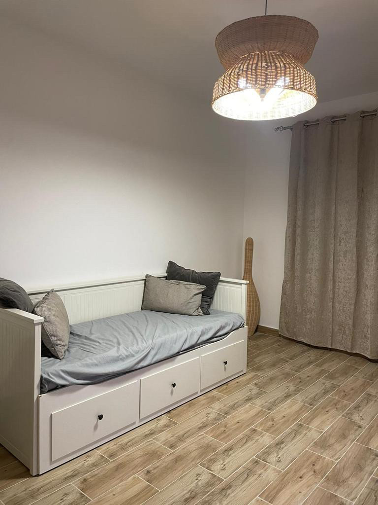 Renzo -   Property 396