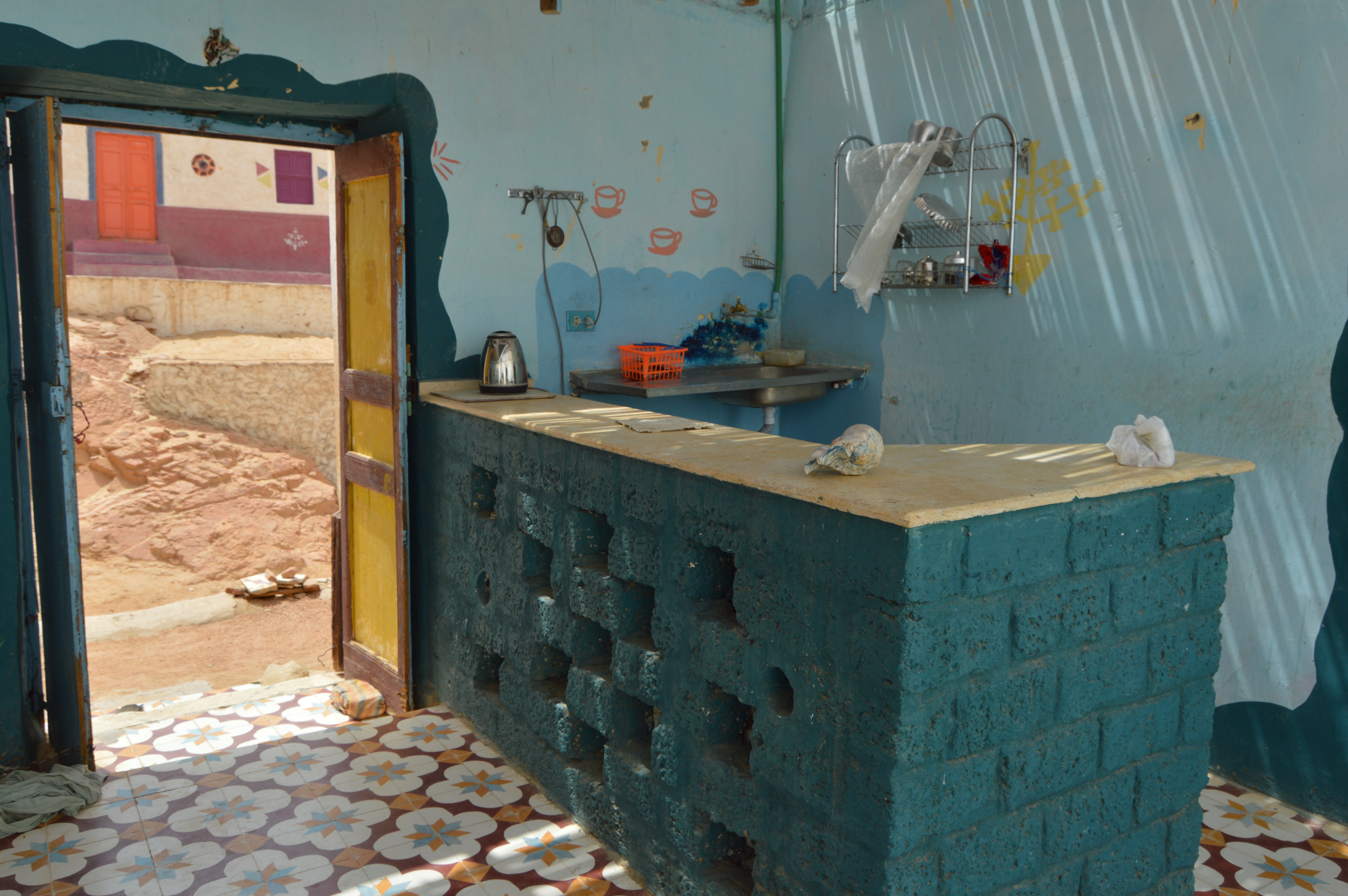 Renzo -   Property 42