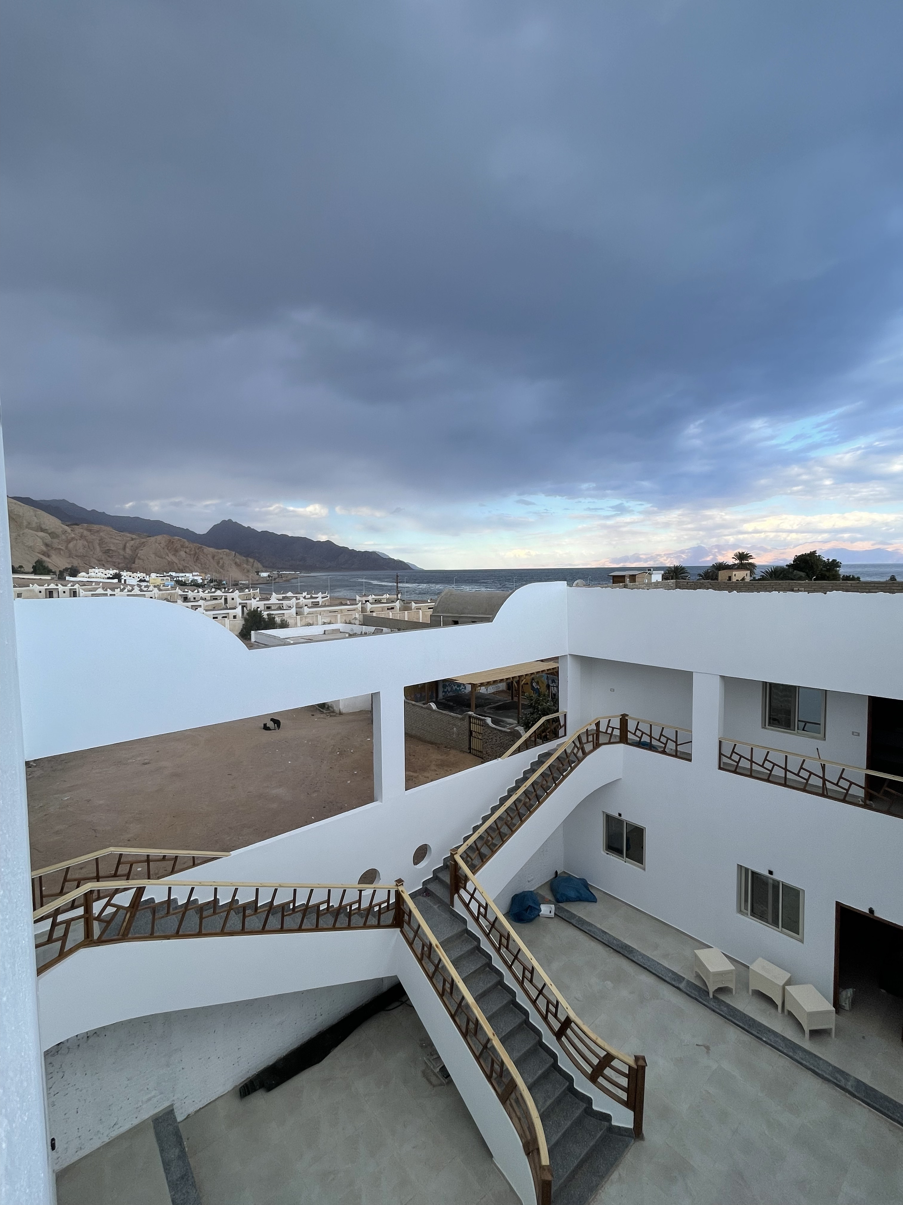 Renzo -   Property 1040