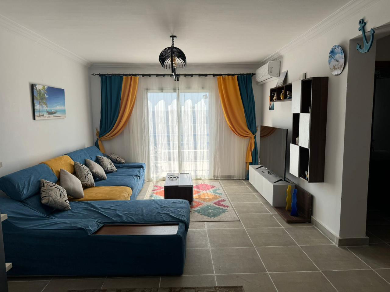 Renzo -   penthouse for rent in Mountain View north coast