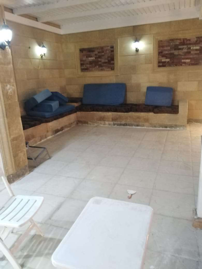 Renzo -   Property 118