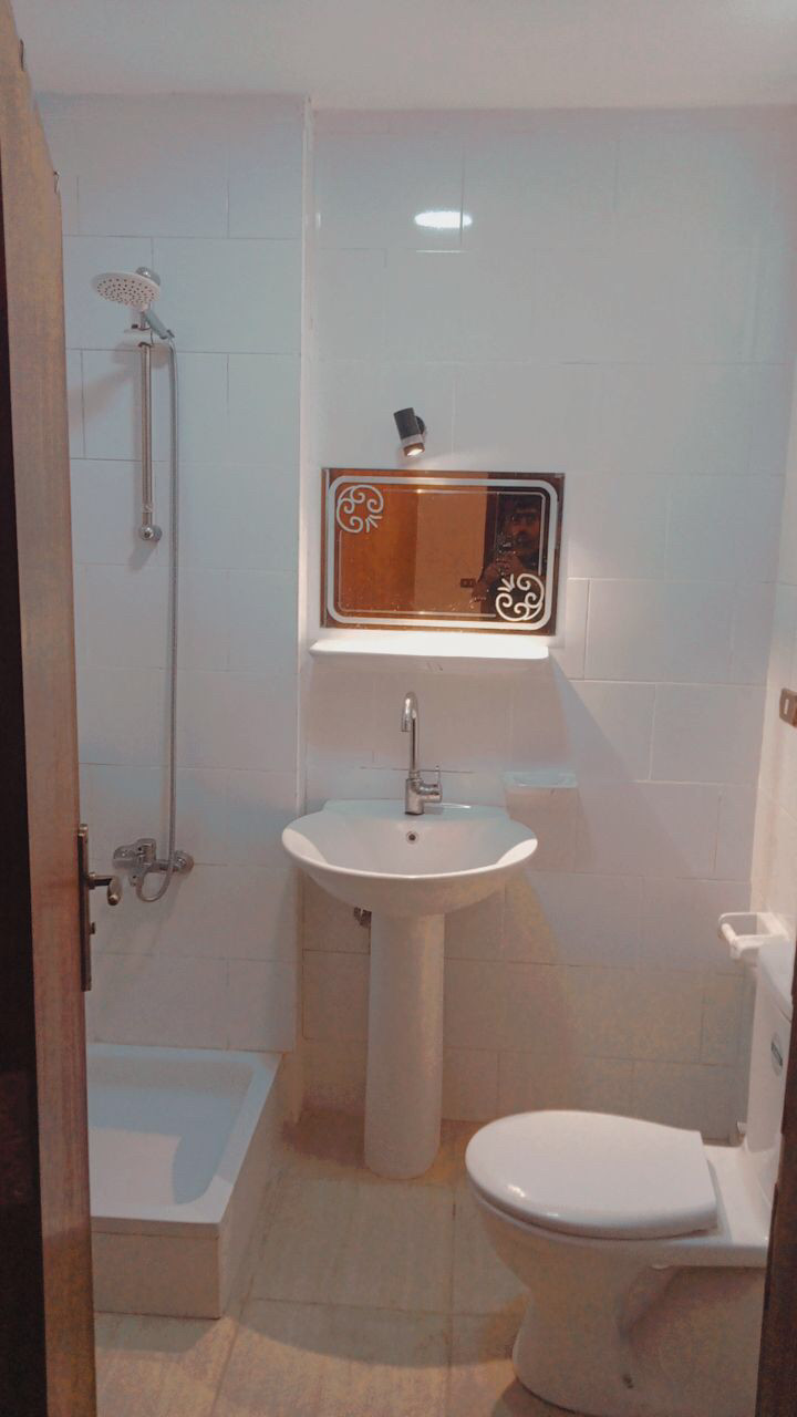 Renzo -   Property 955