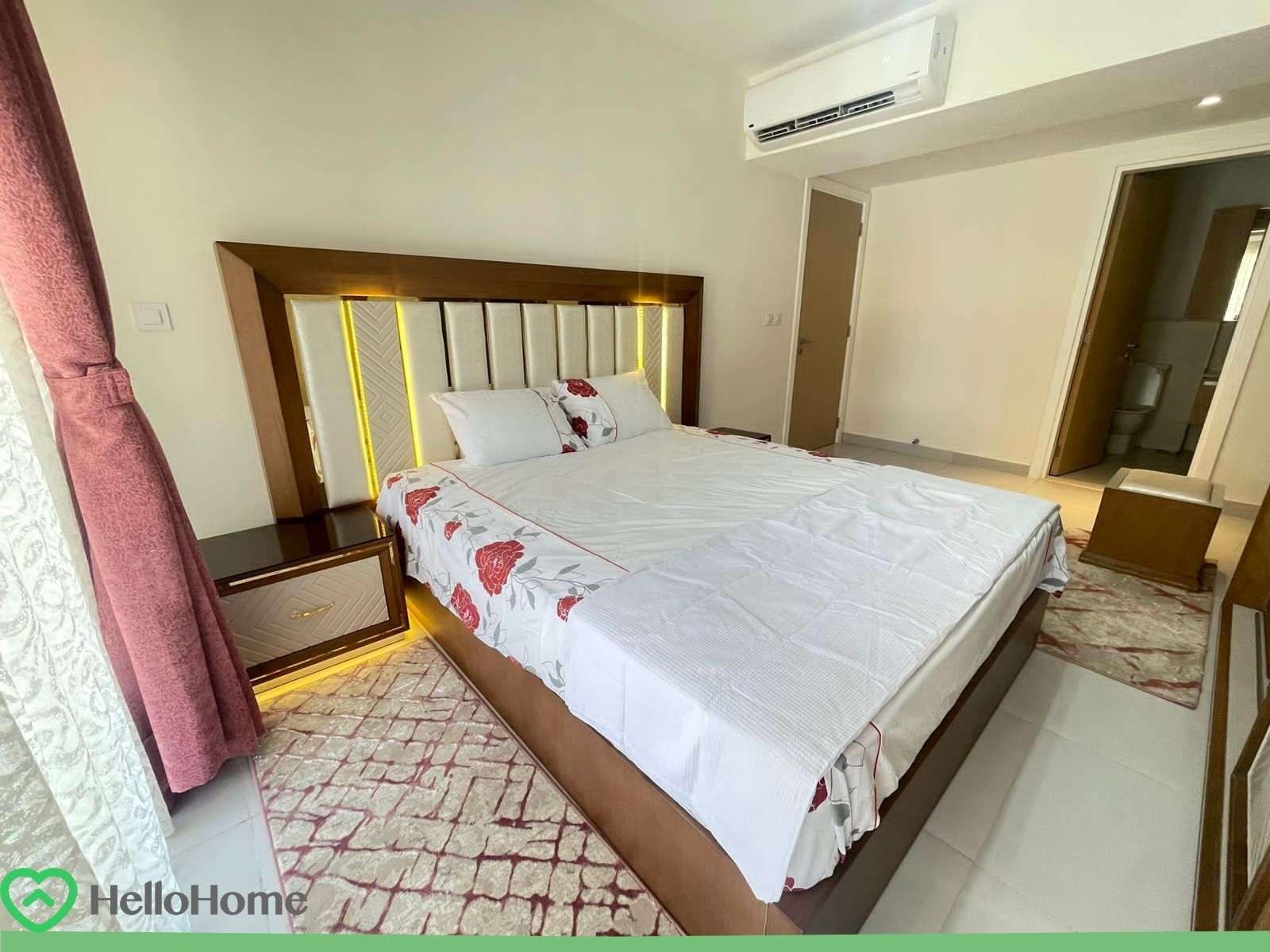 Renzo -   Property 834