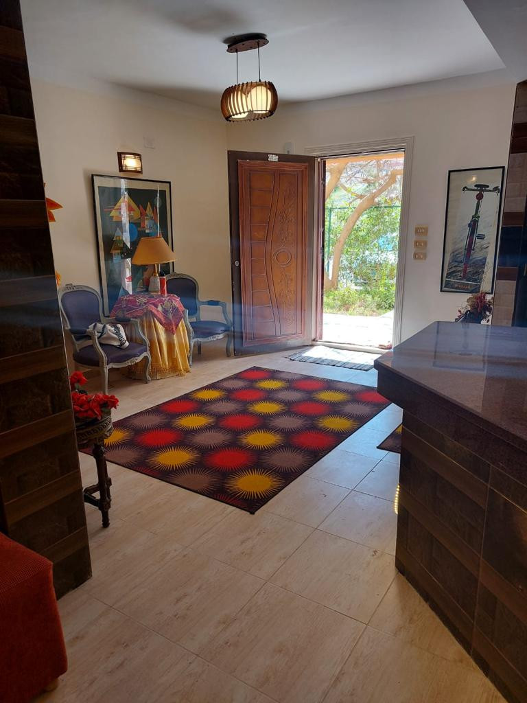 Renzo -   Property 1016