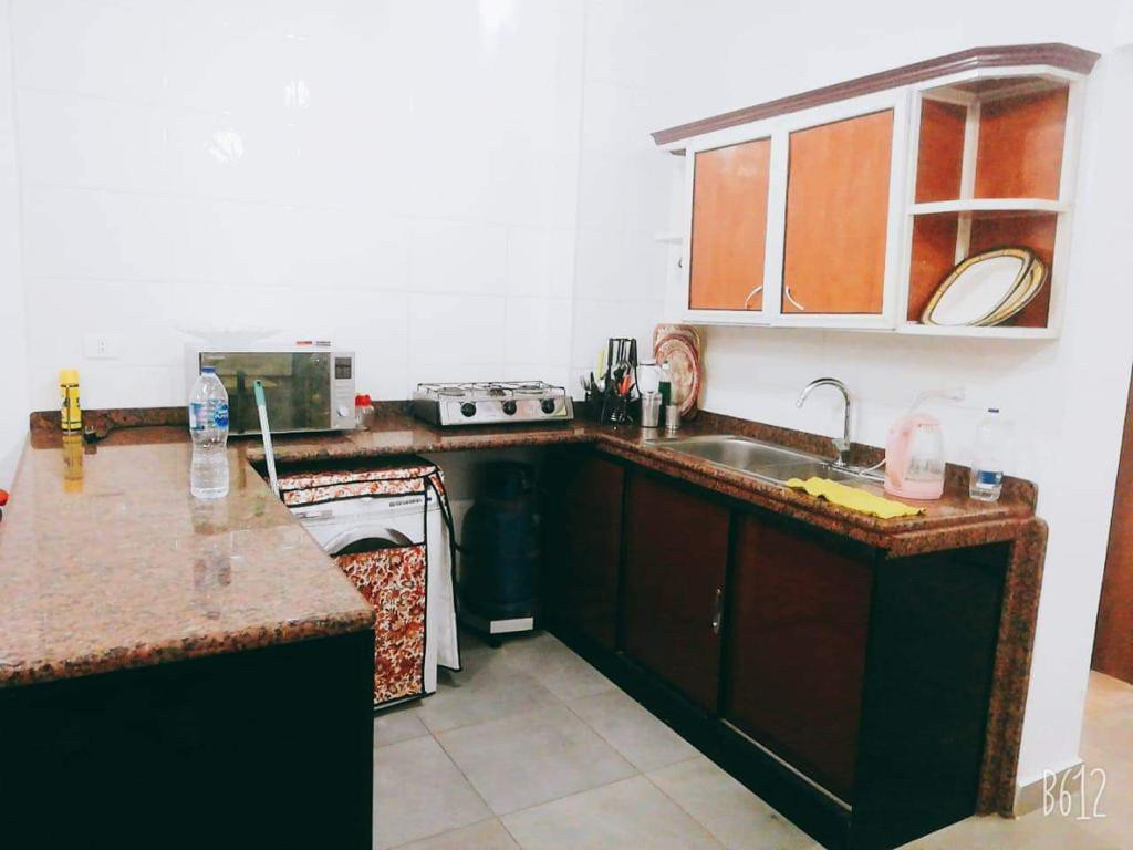 Renzo -   Property 72