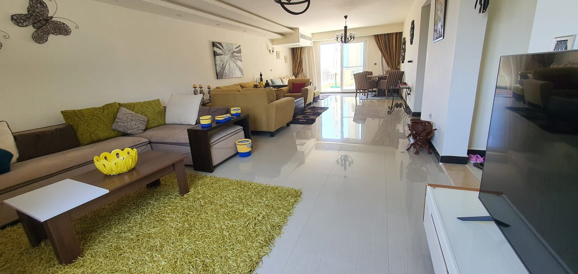 Renzo -   Property 874