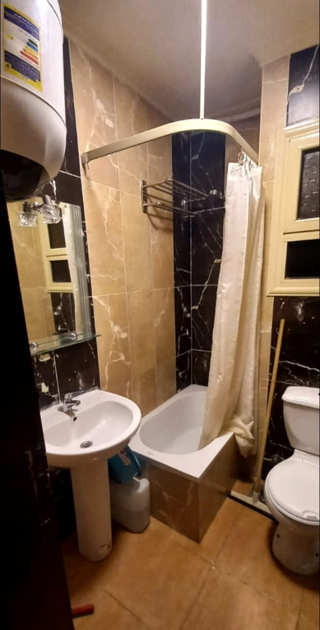  - رنزو Property 923