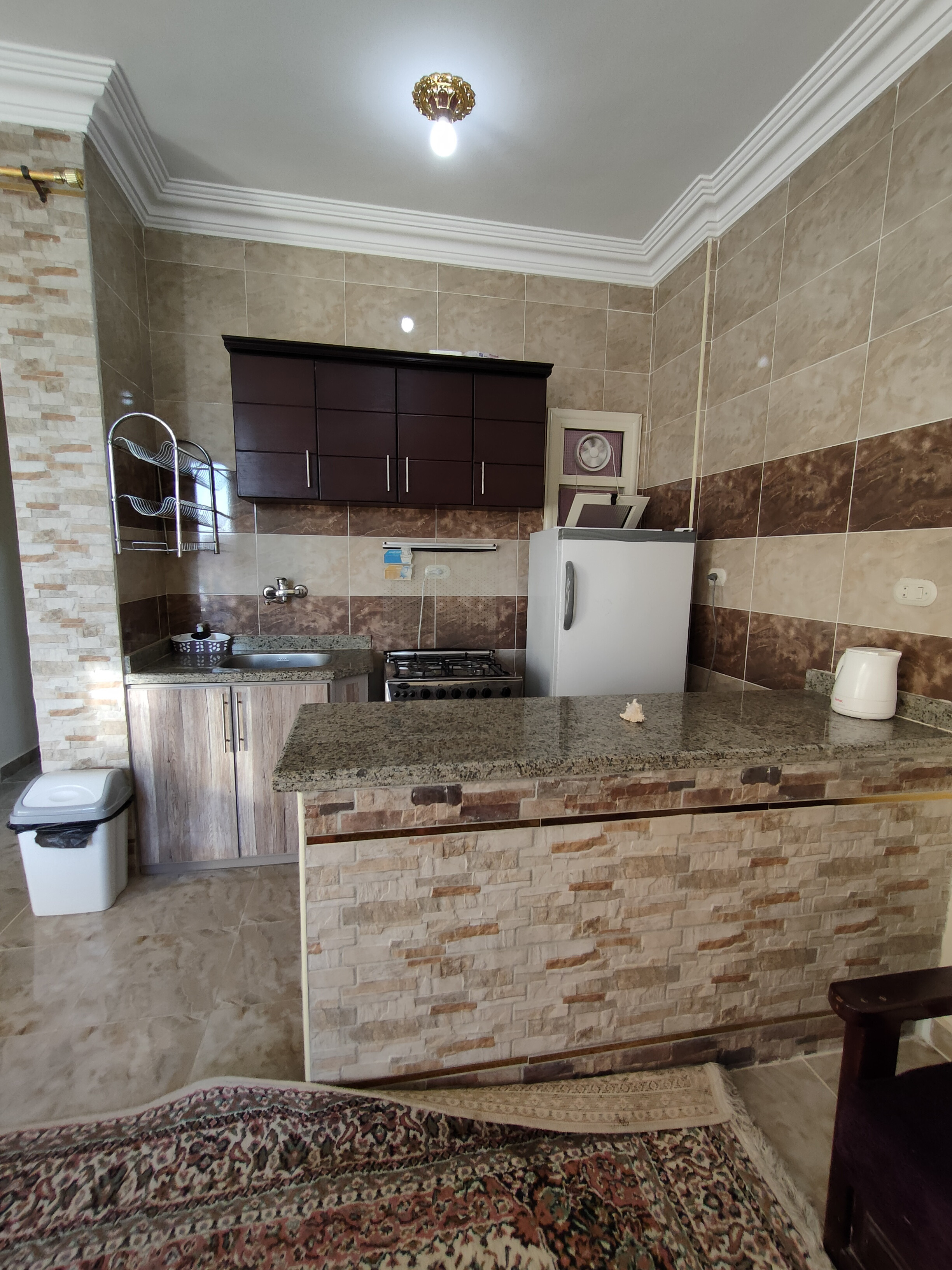 Renzo -   Nozha Beach