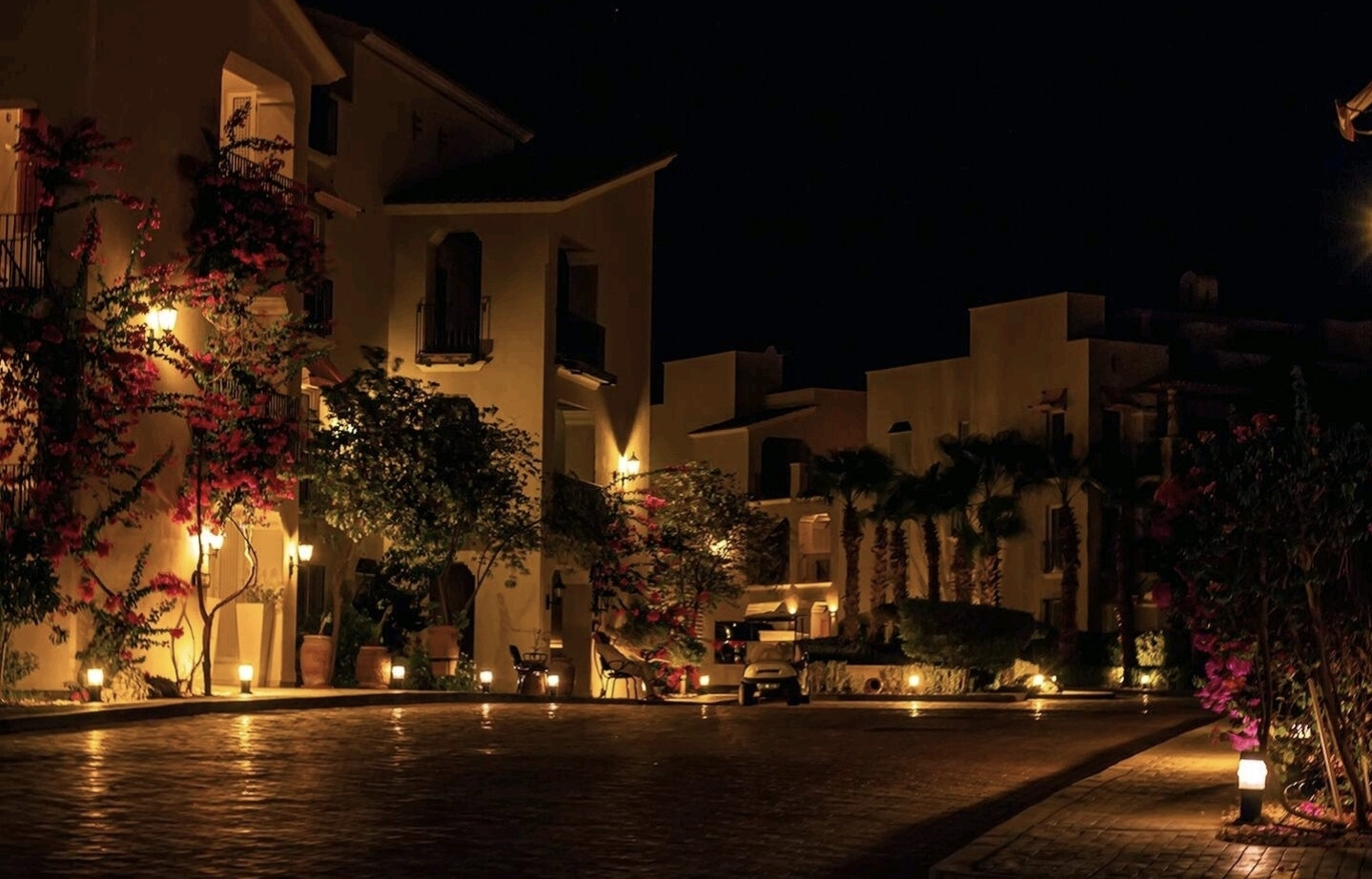 Renzo -   Veranda sahl hasheesh resort studio