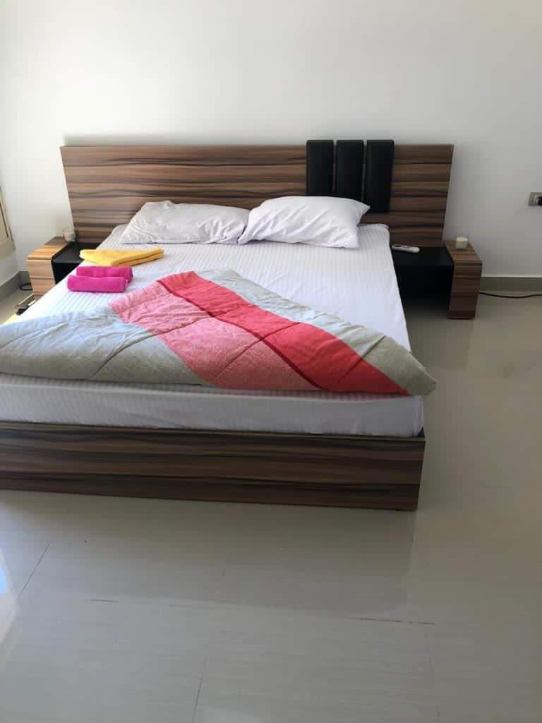 Renzo -   Property 376