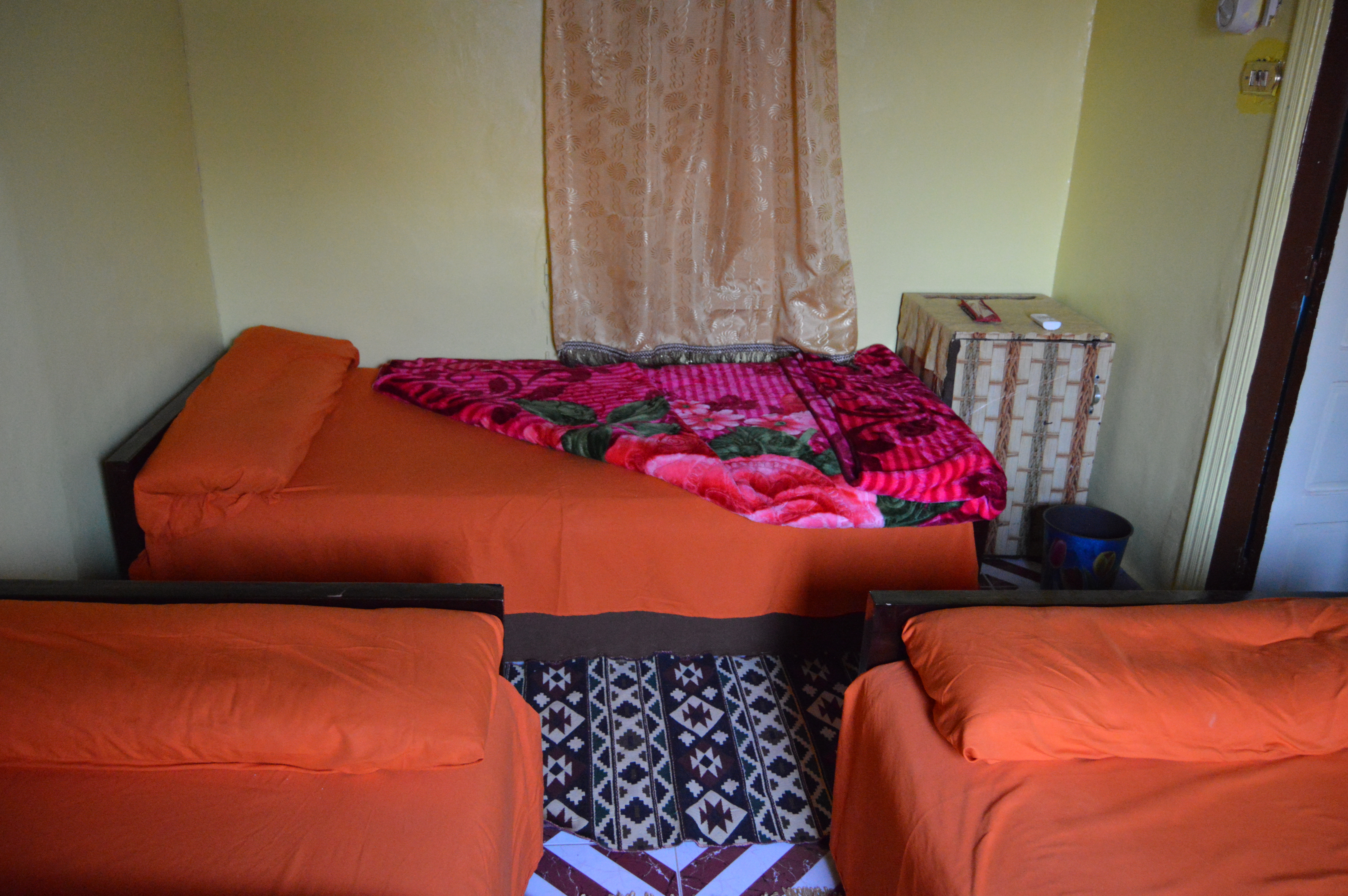 Renzo -   Property 36