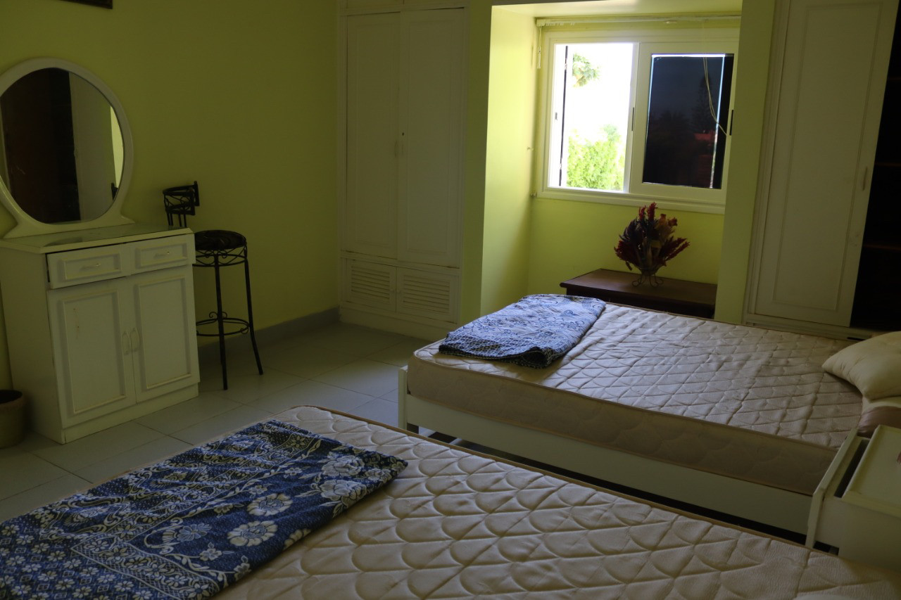 Renzo -   Property 63