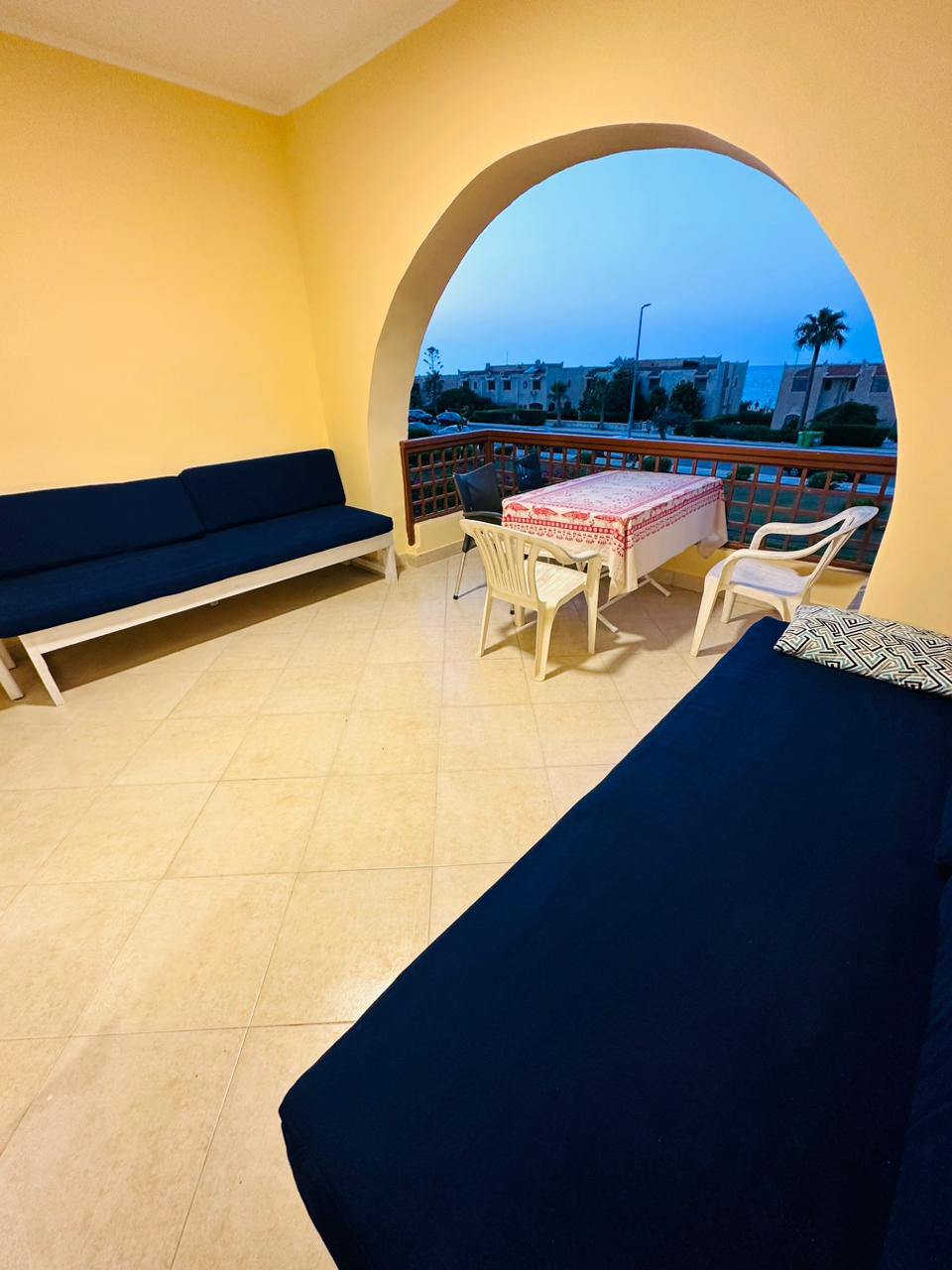 Renzo -   Property 840