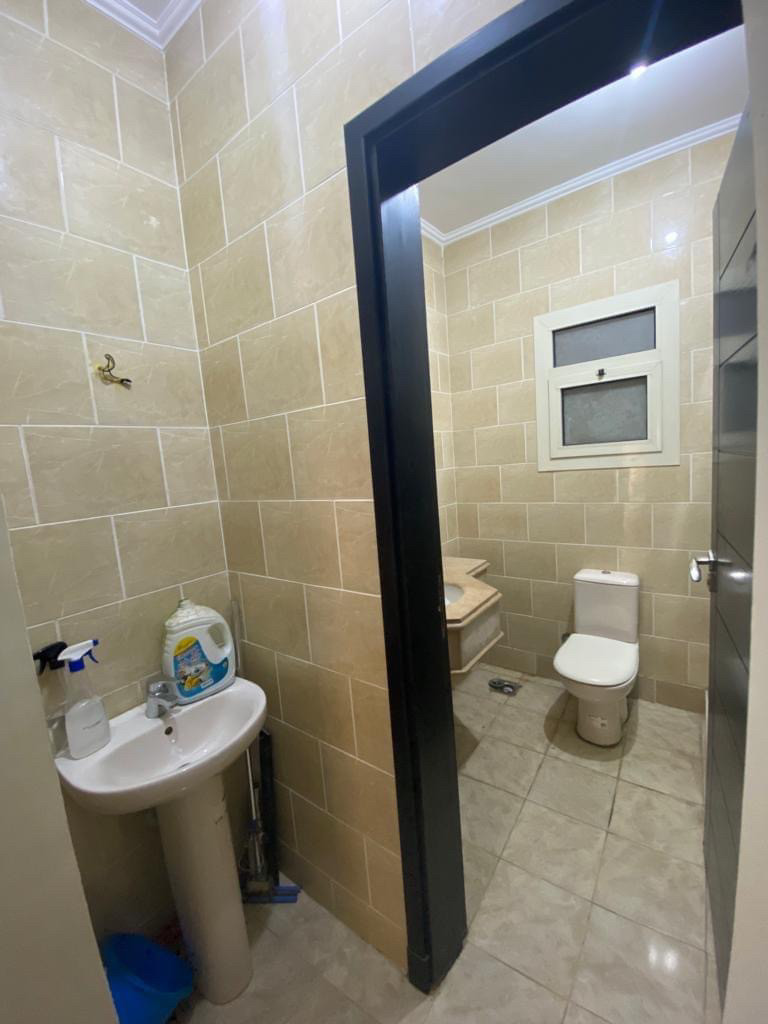 Renzo -   Property 194