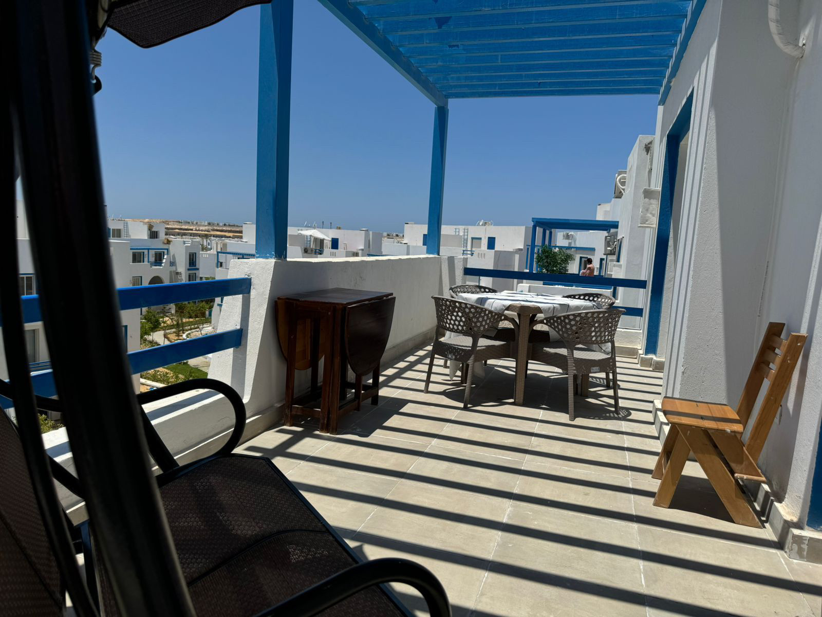 Renzo -   penthouse for rent in Mountain View north coast