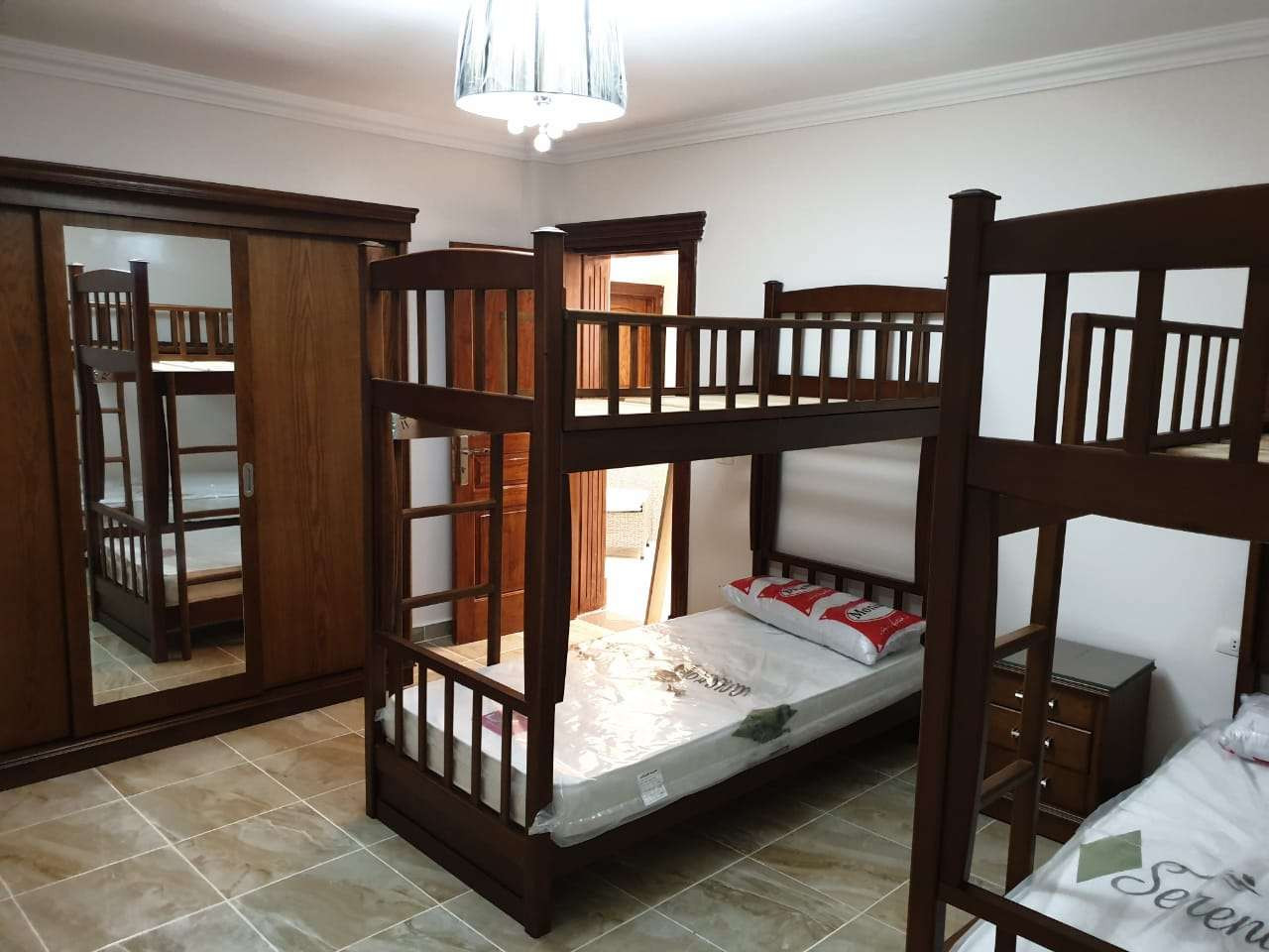 Renzo -   Property 24