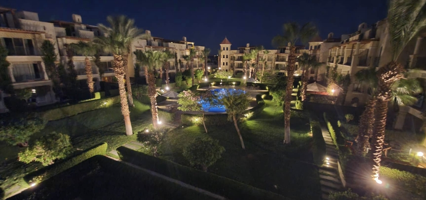 Renzo -   Veranda sahl hasheesh resort studio