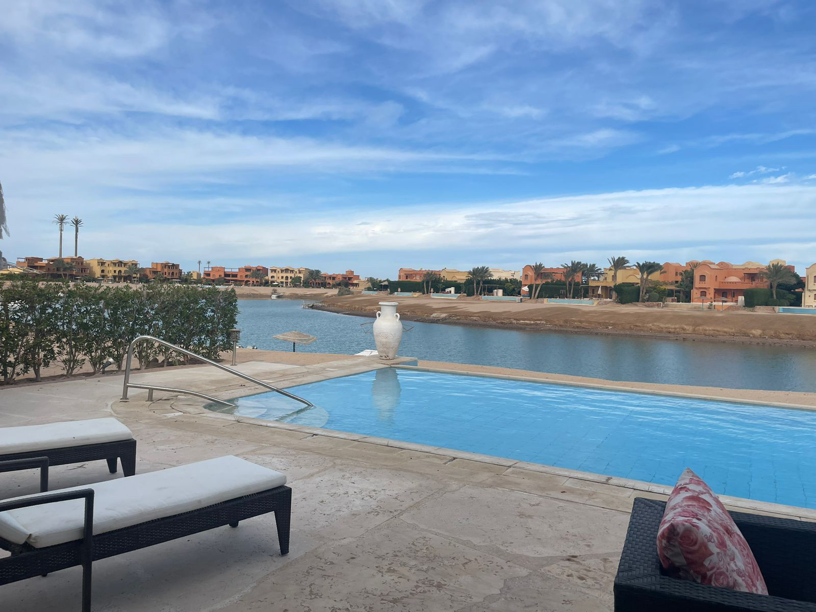 Renzo -   Property 797