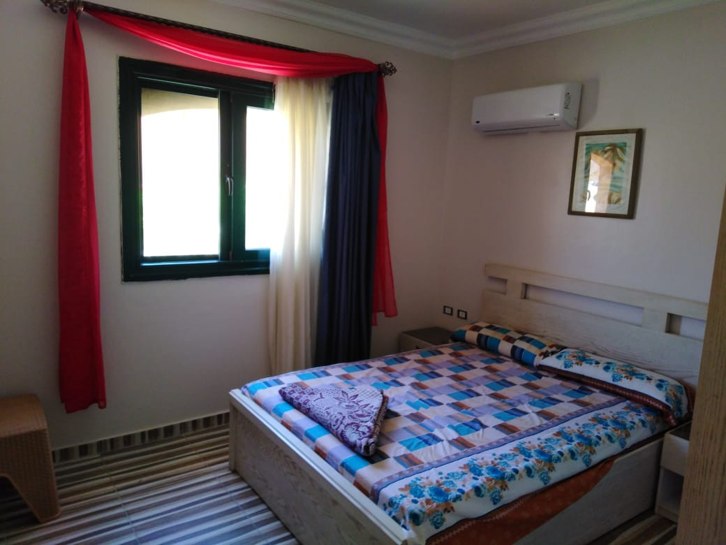 Renzo -   شاليه غرفة واحدة دور ارضي بحديقة خاصة