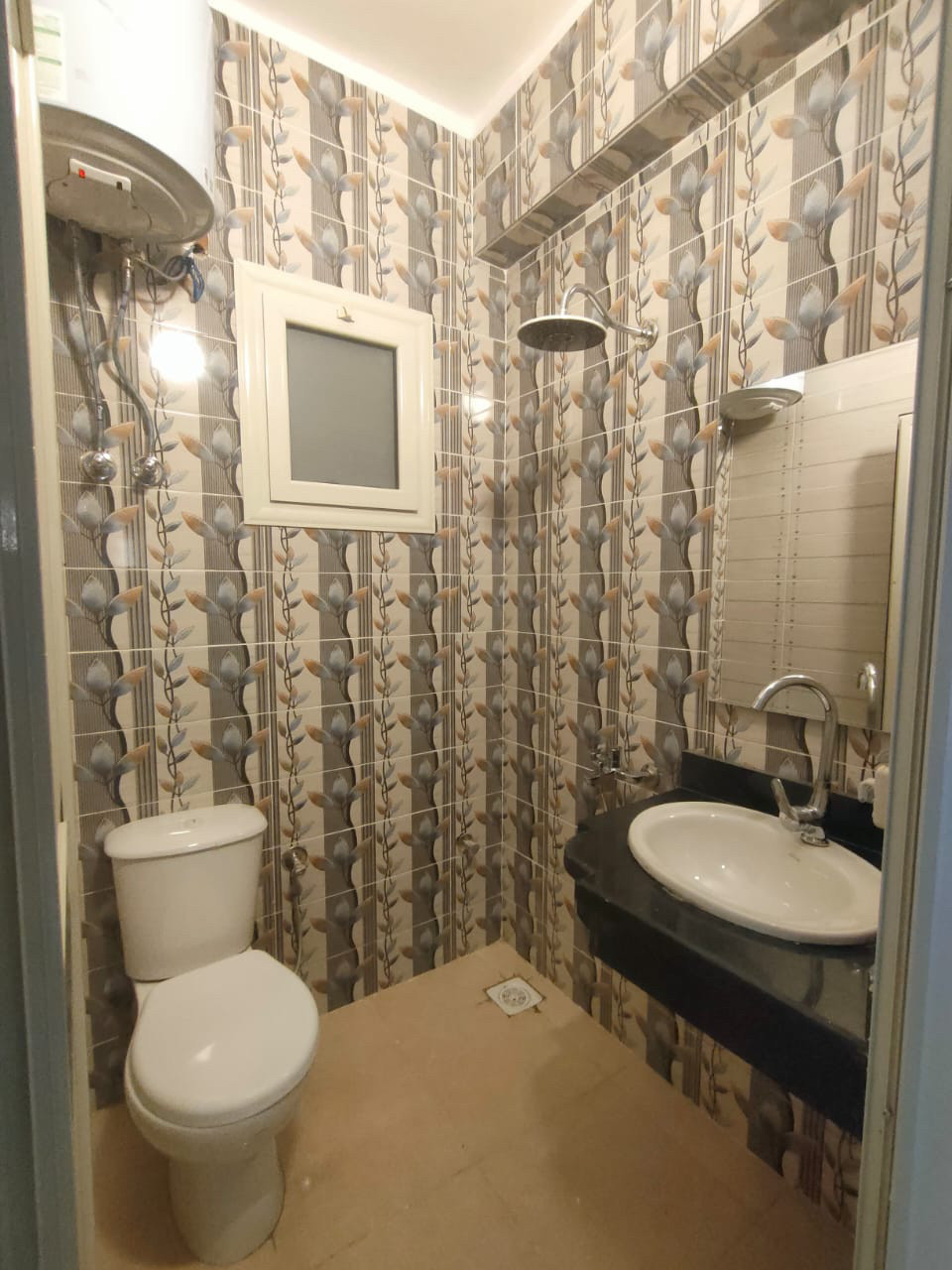 Renzo -   Property 1040