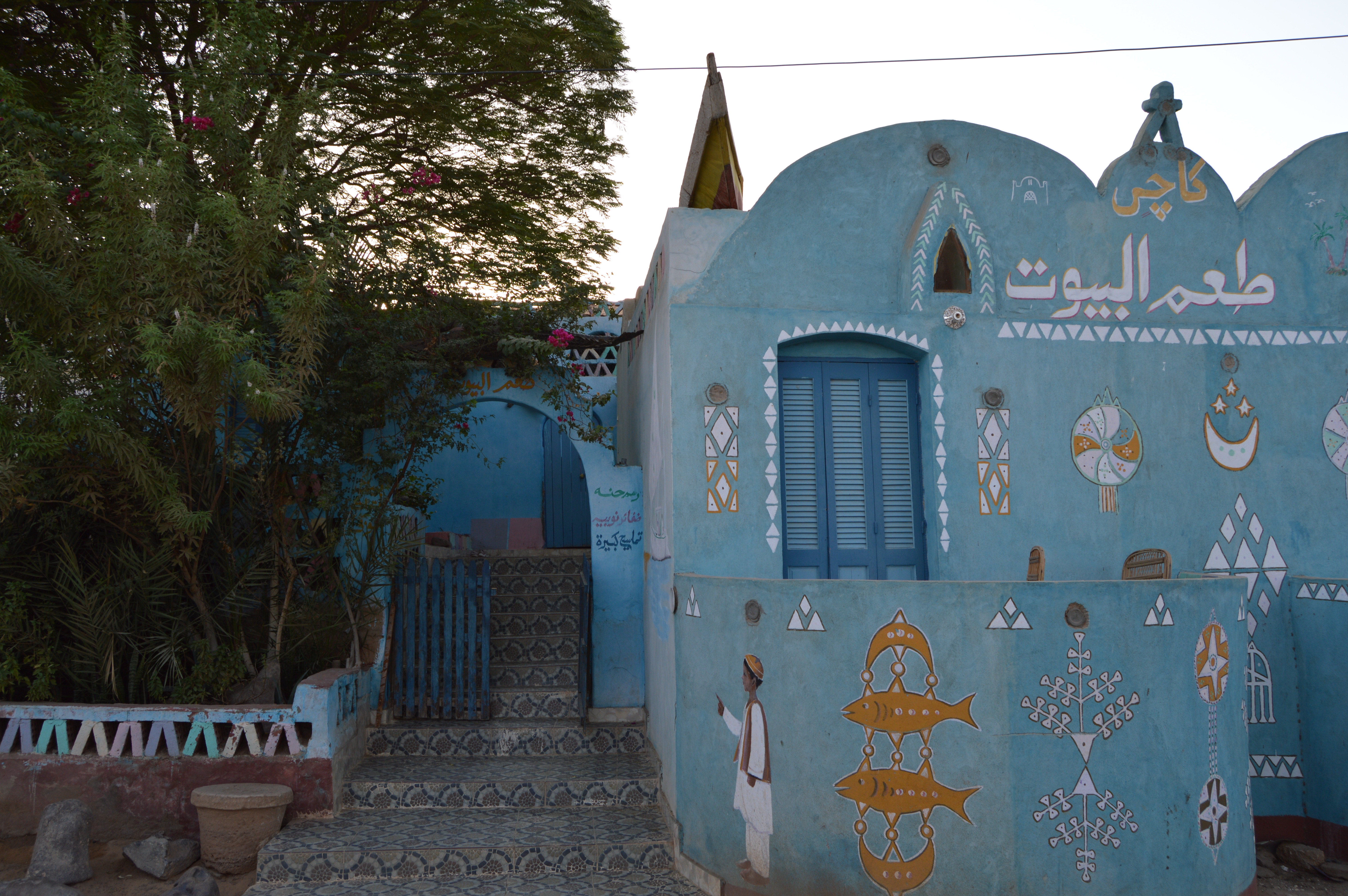 Renzo -   Property 33