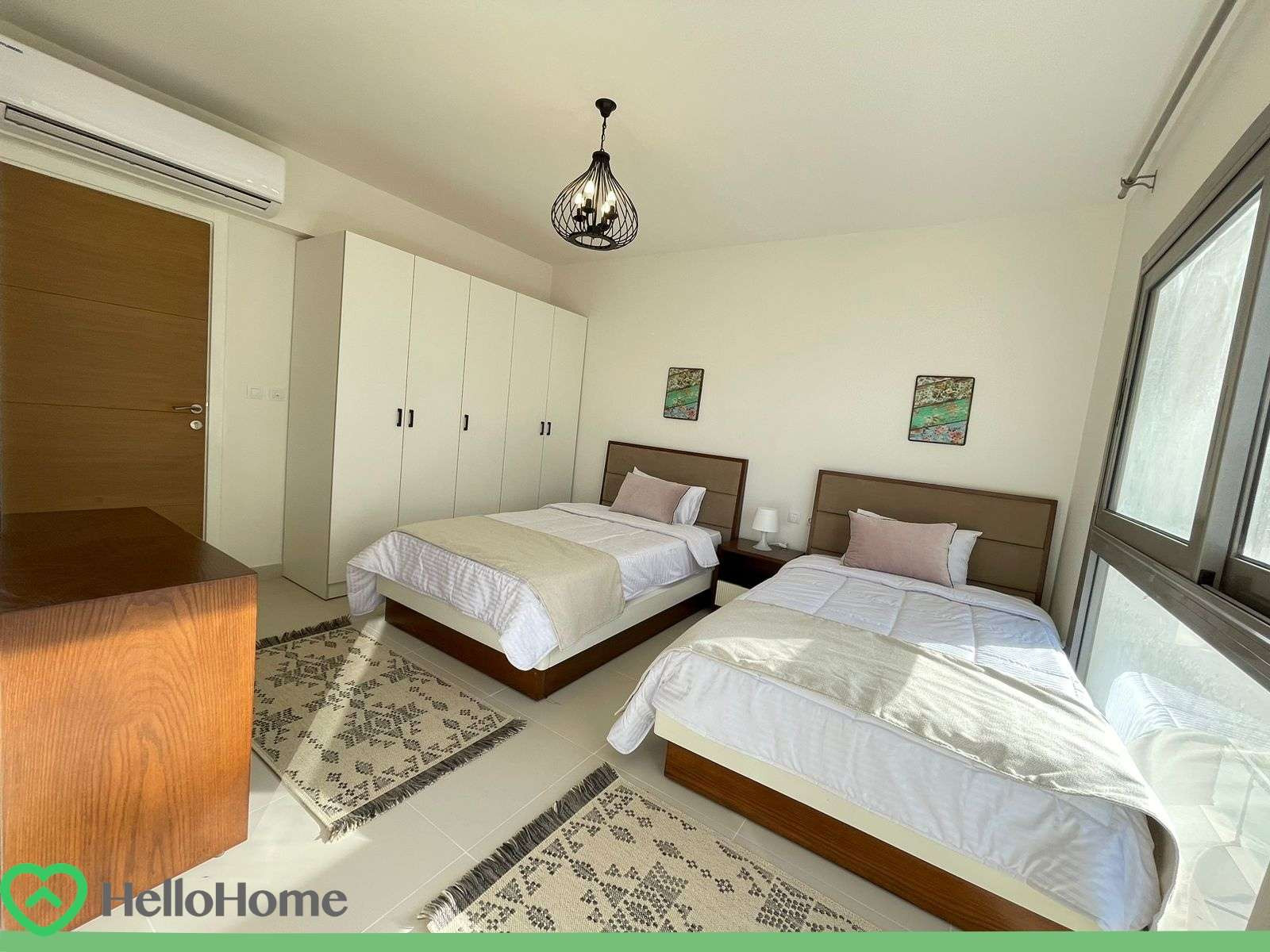 Renzo -   شالية 3 غرف فى مراسى للايجار