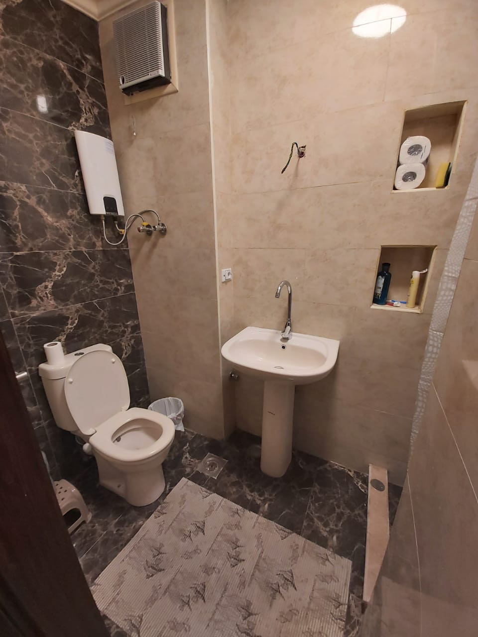 Renzo -   Property 846