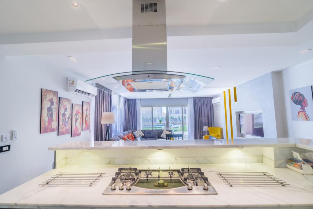 Renzo -   Property 804