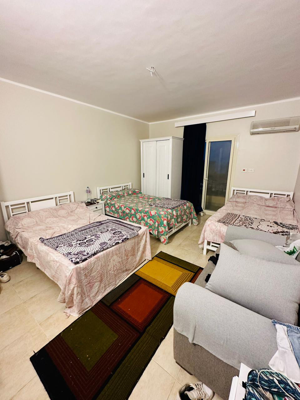 Renzo -   Property 840