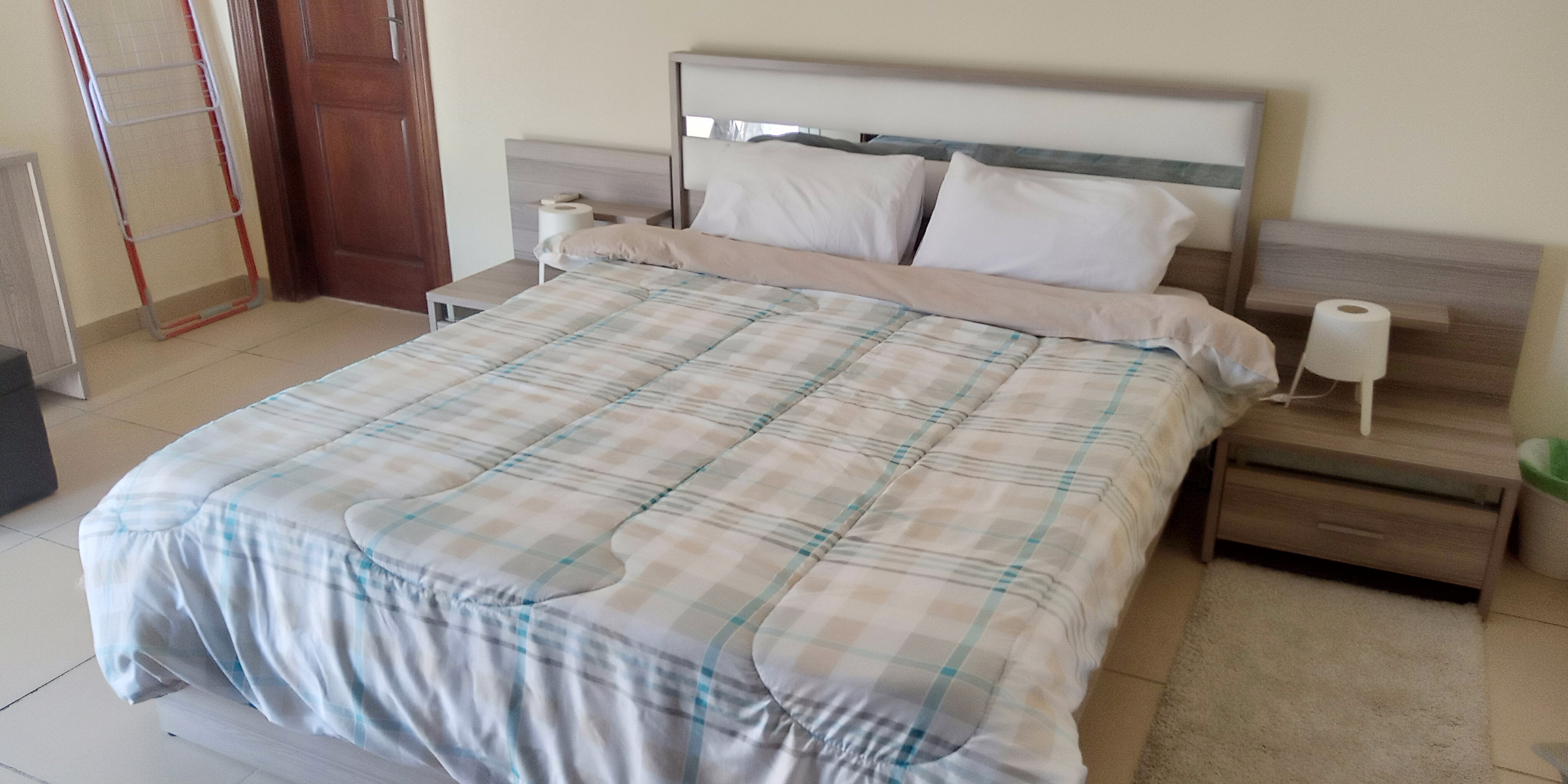 Renzo -   Property 23