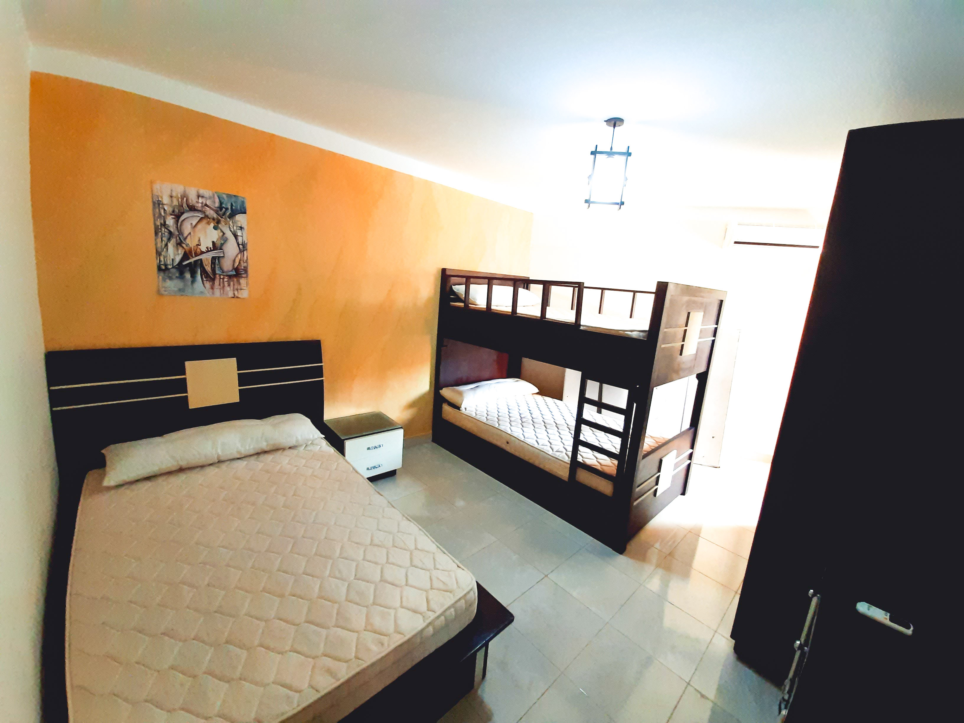 Renzo -   Property 127