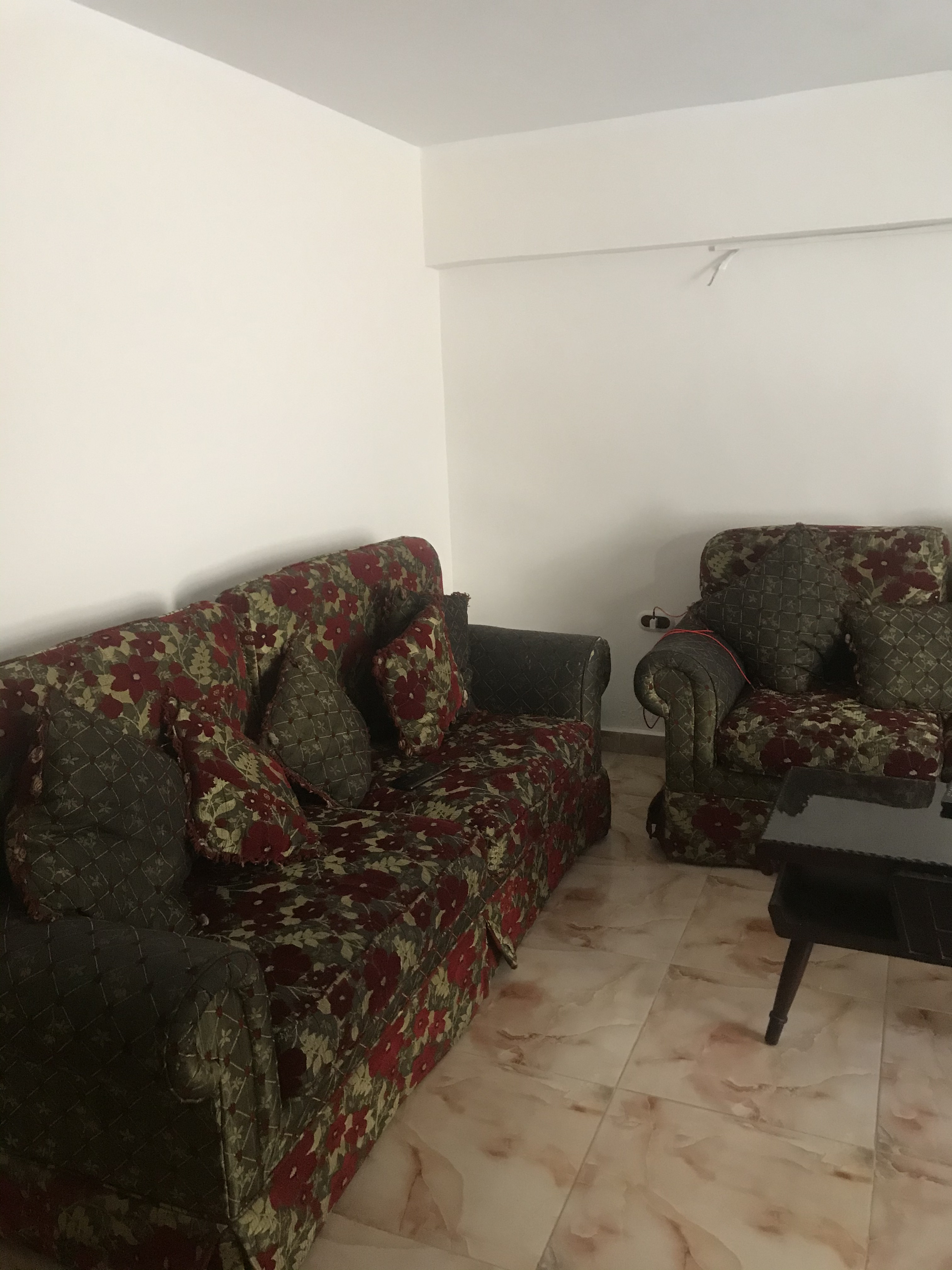 Renzo -   Property 802