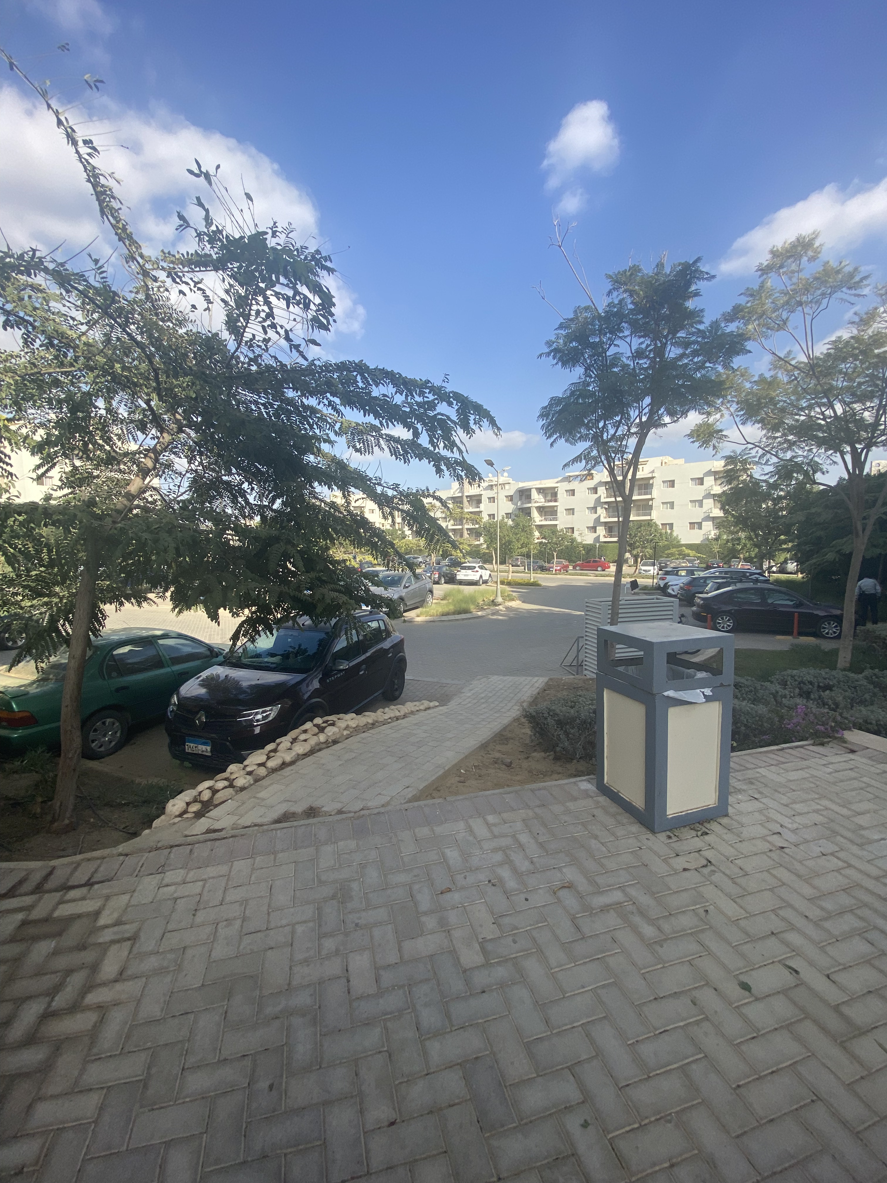 Renzo -   Property 194