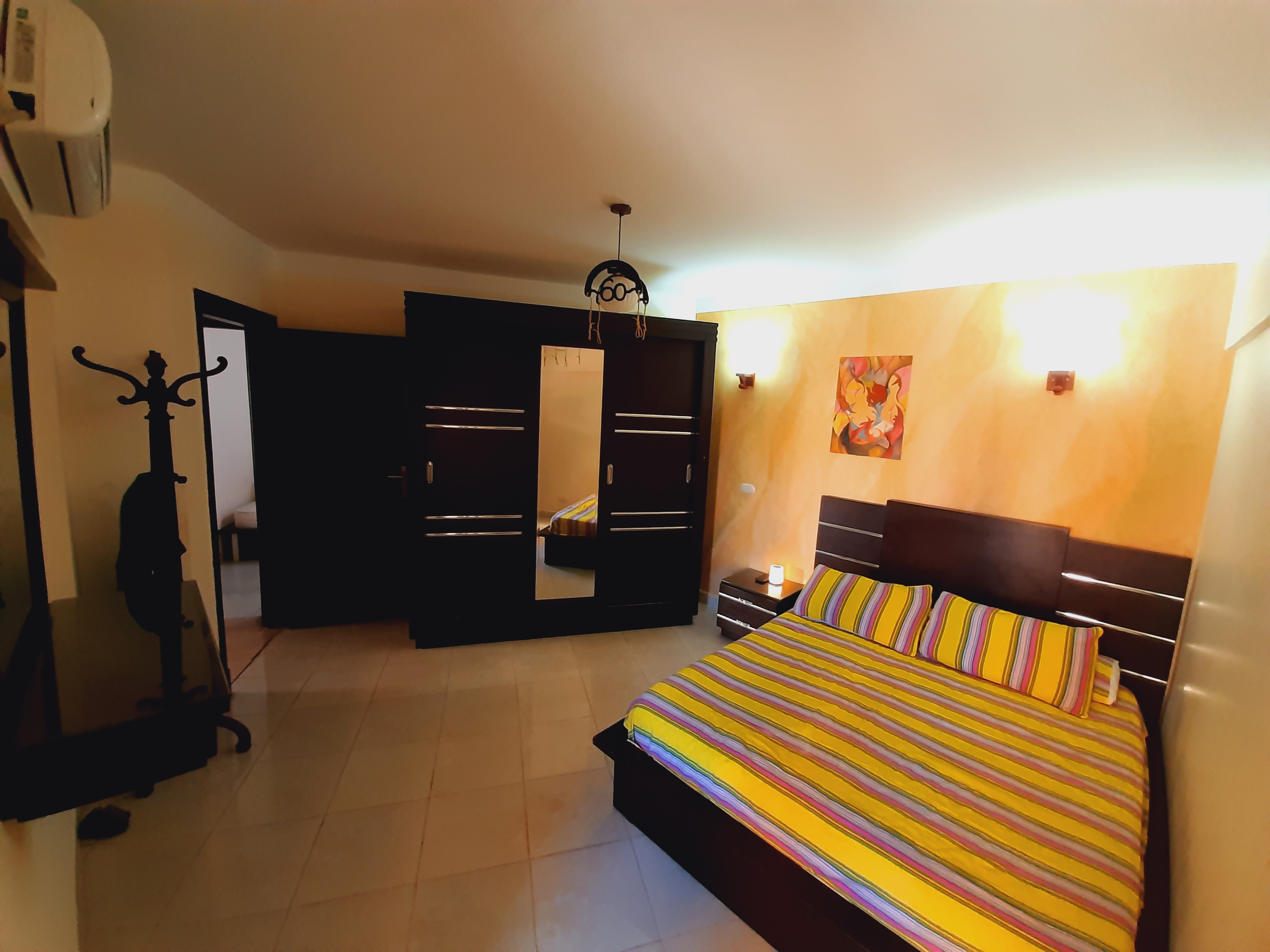 Renzo -   Property 127