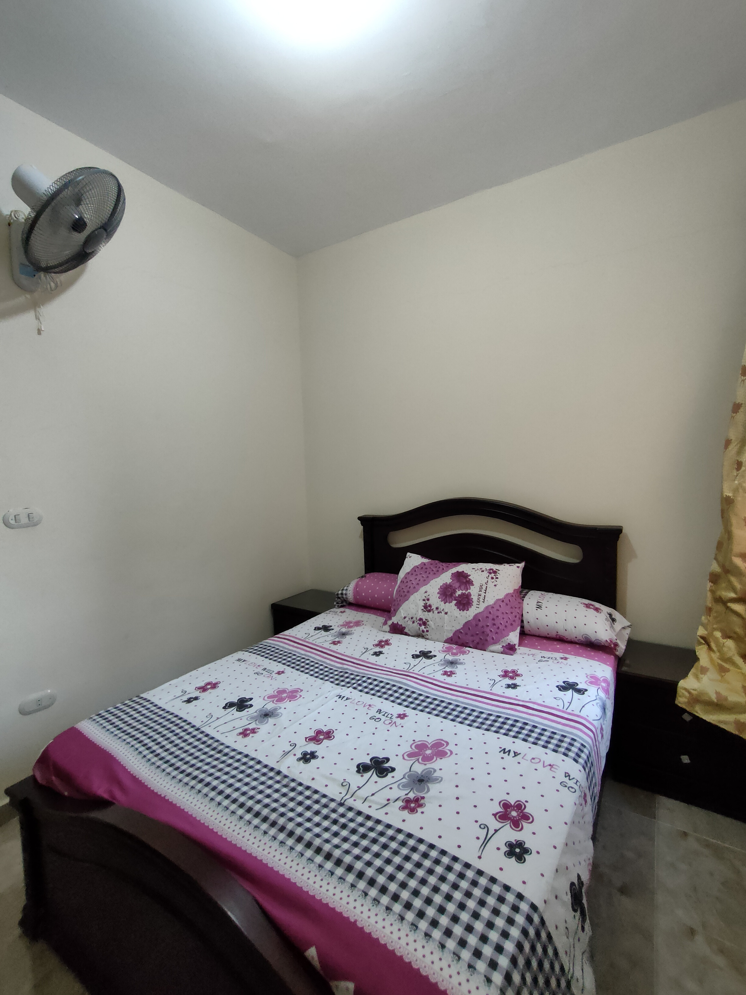 Renzo -   Nozha Beach