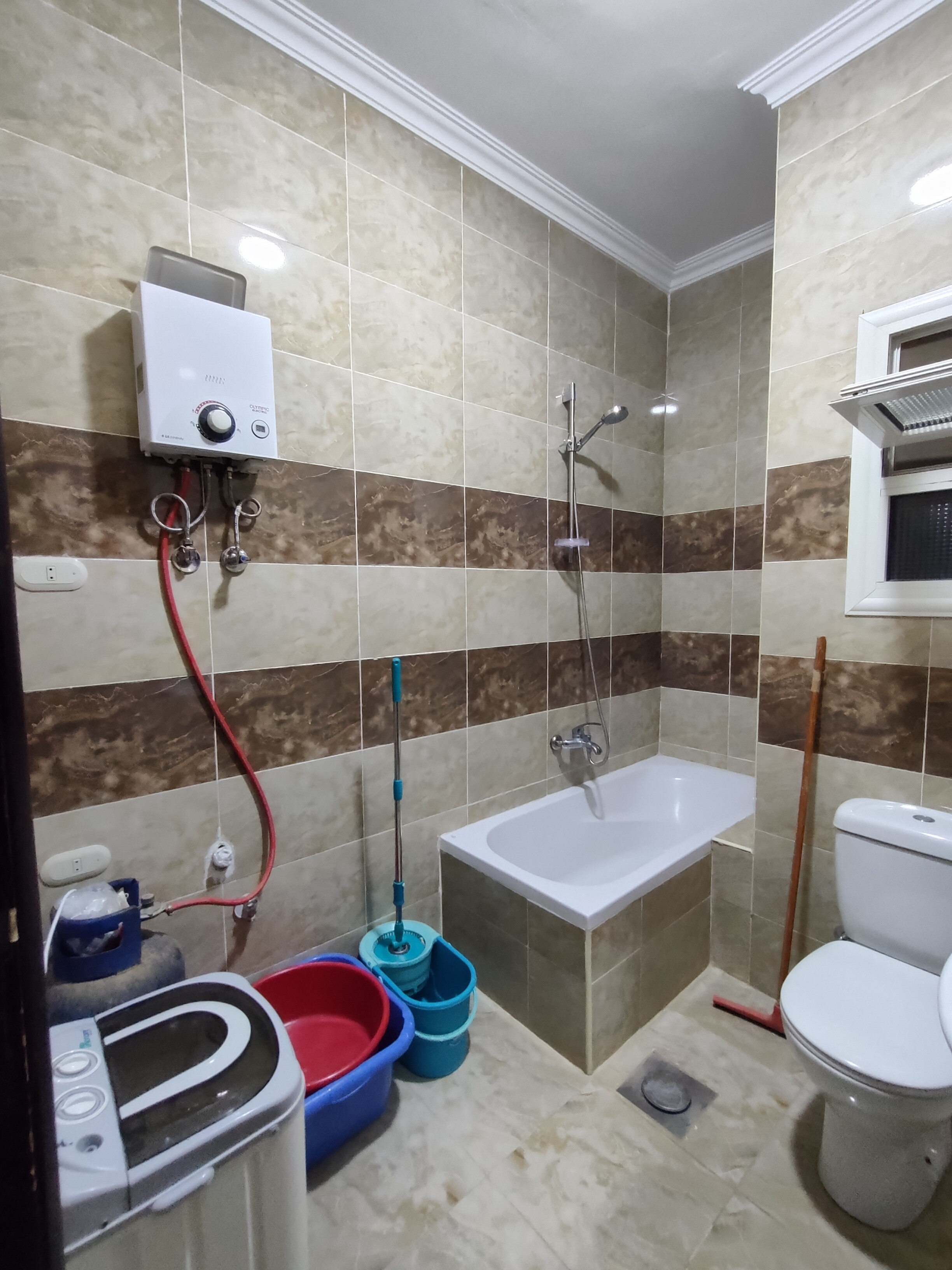 Renzo -   Nozha Beach