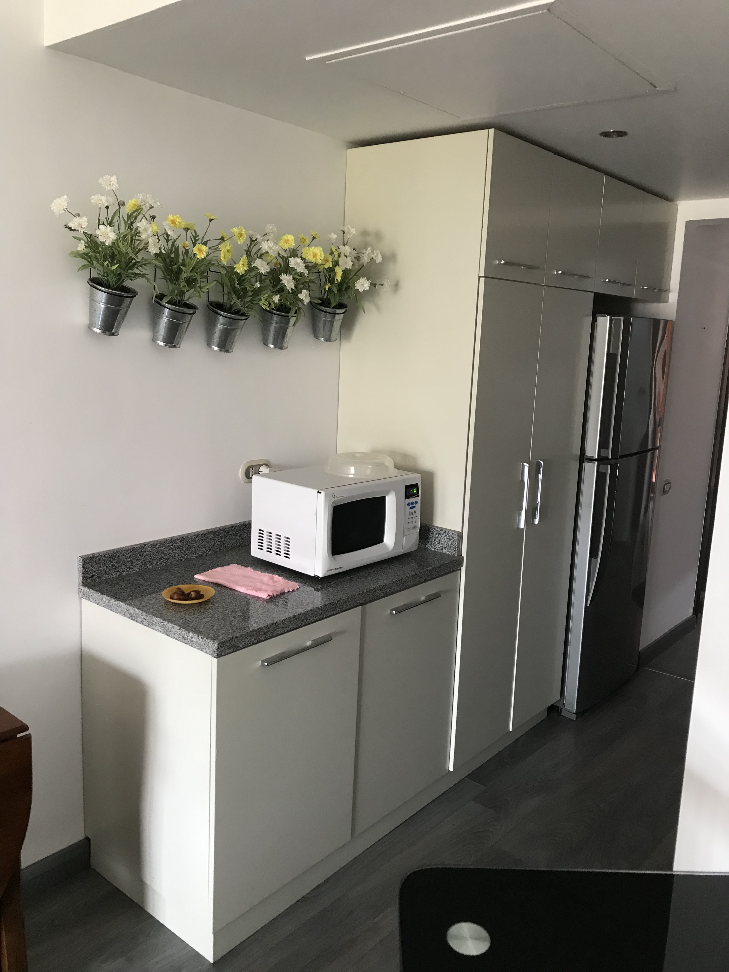 Renzo -   Property 305