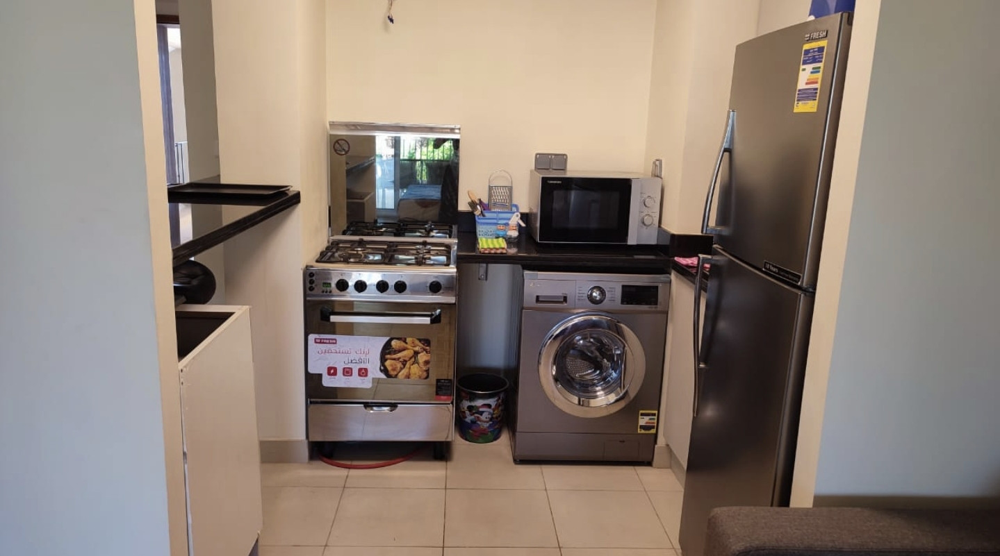 Renzo -   Veranda sahl hasheesh resort studio