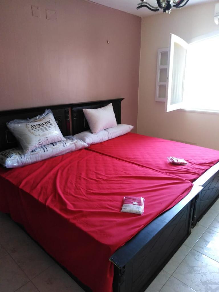 Renzo -   Property 95