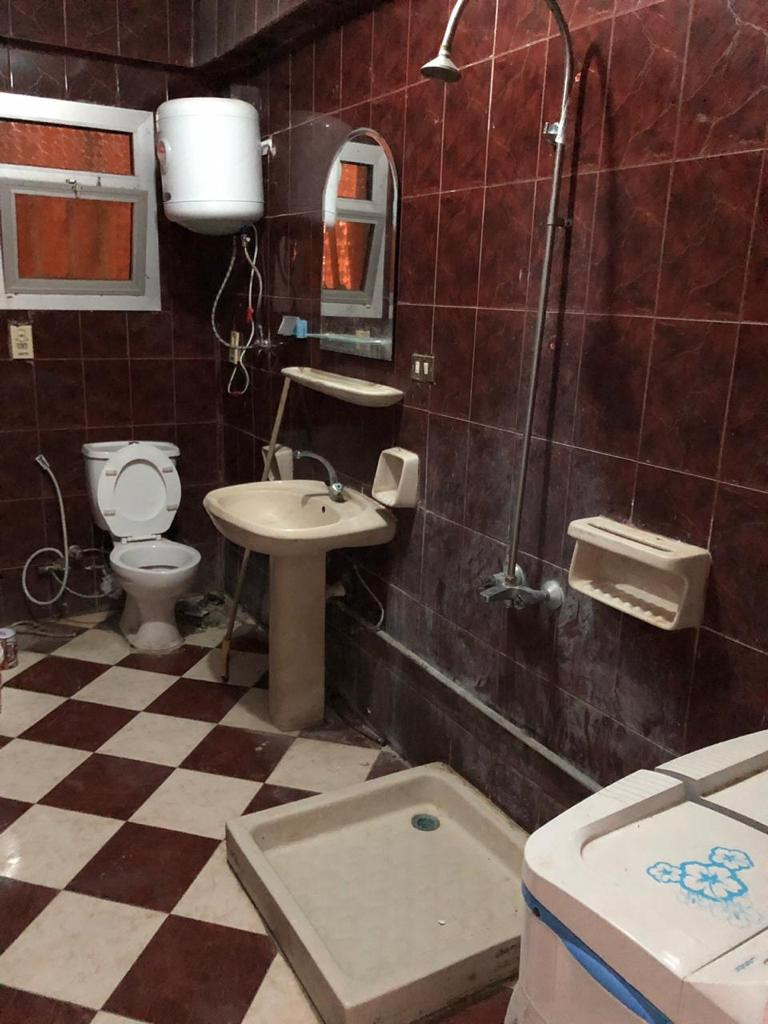 Renzo -   Property 96