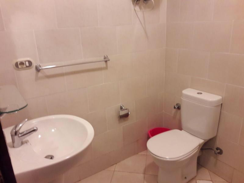 Renzo -   Property 103