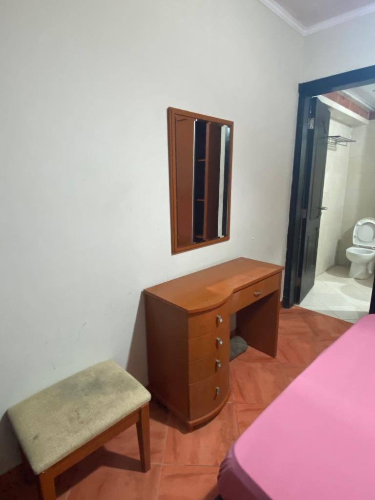 Renzo -   Property 104