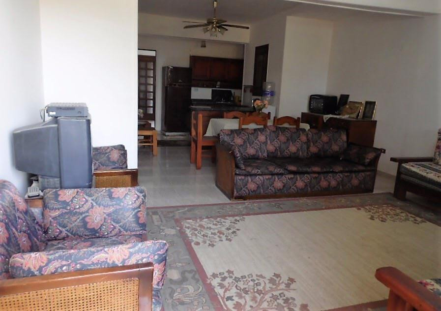 Renzo -   Property 106